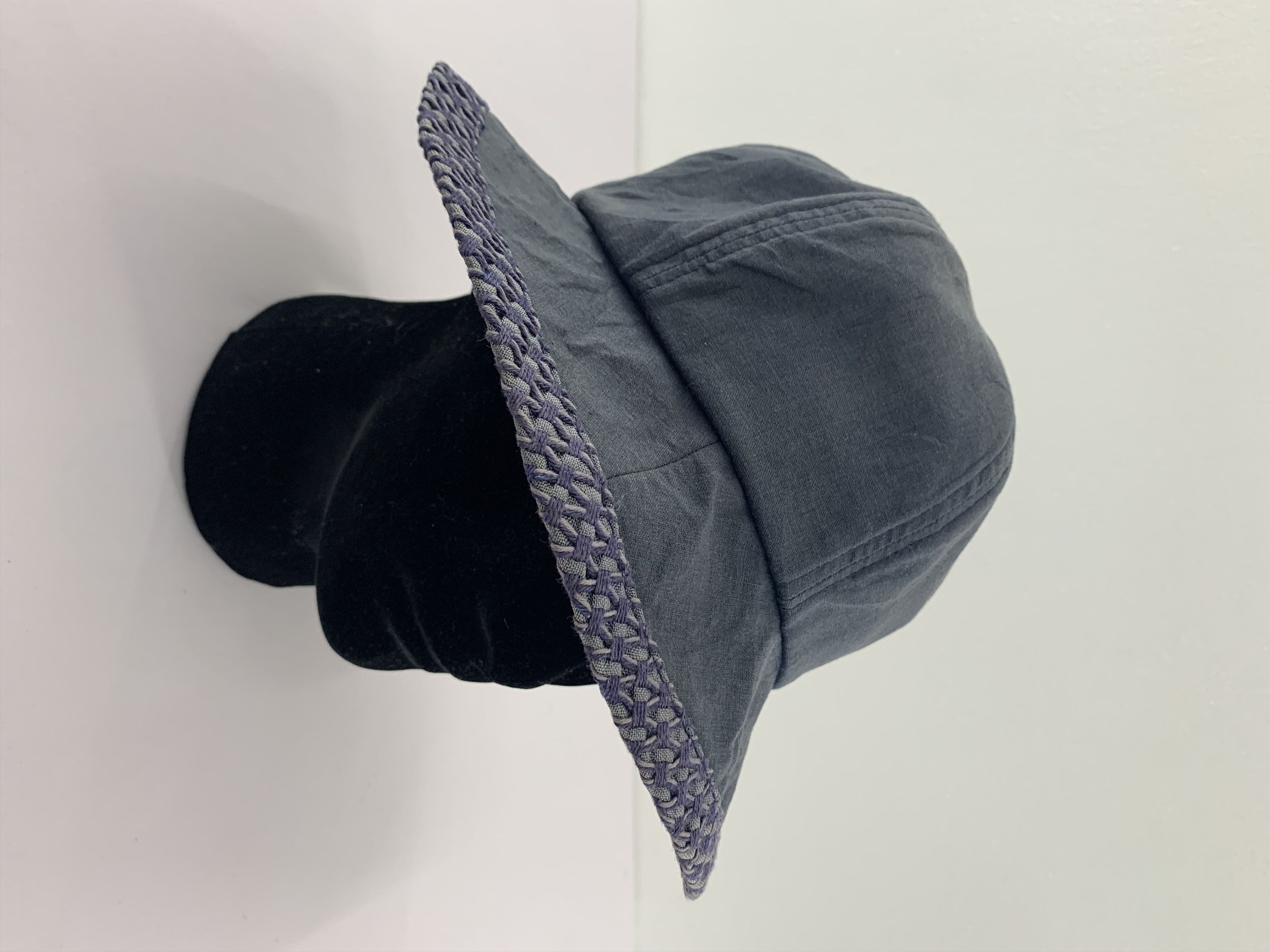 Japanese Brand Elle paris Bucket hats - SS1185 Size ONE SIZE - 3 Thumbnail
