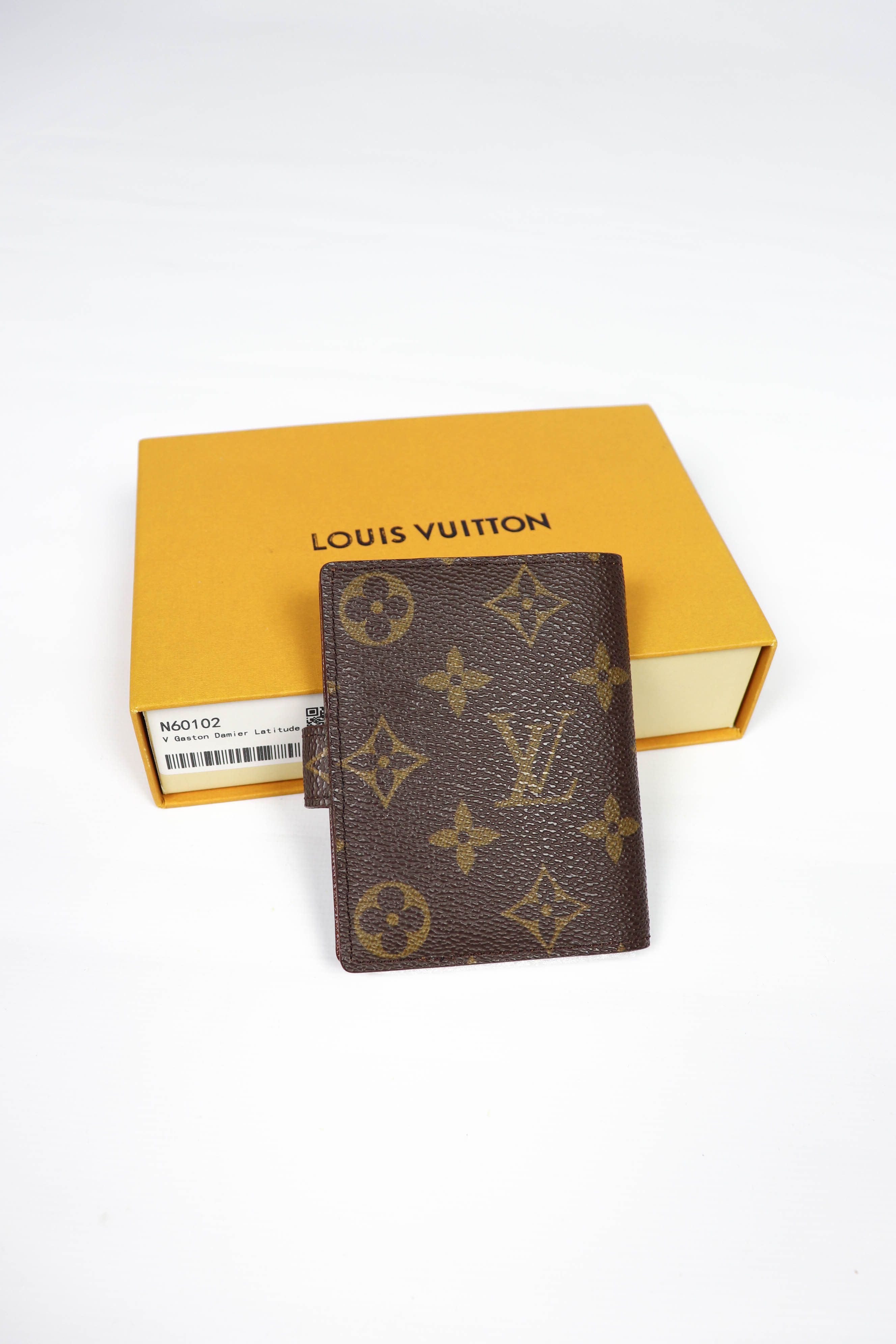 Louis Vuitton × Vintage Louis Vuitton Paris Vintage 90s Monogram Organizer Case Size ONE SIZE - 2 Thumbnail