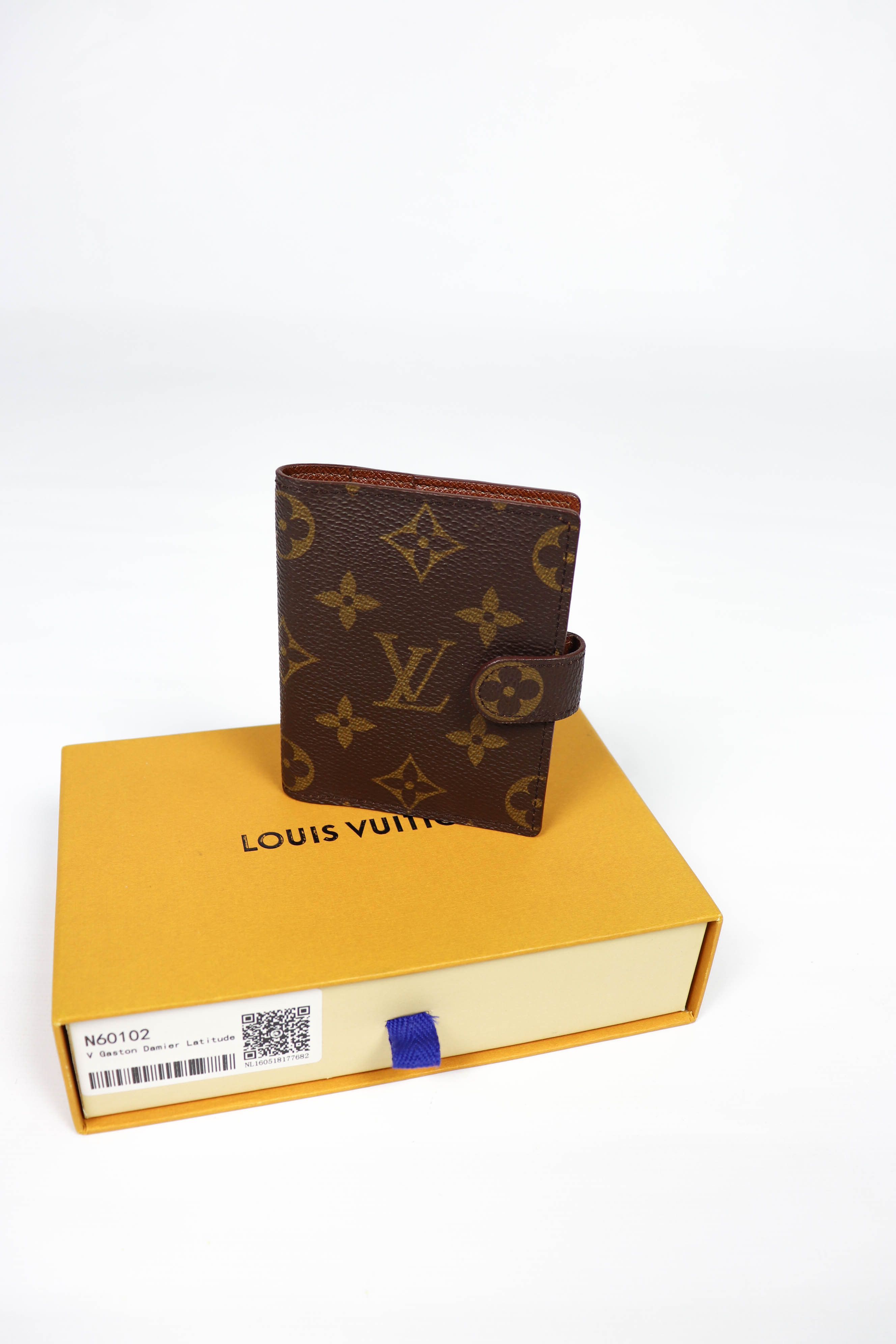 Louis Vuitton × Vintage Louis Vuitton Paris Vintage 90s Monogram Organizer Case Size ONE SIZE - 3 Thumbnail