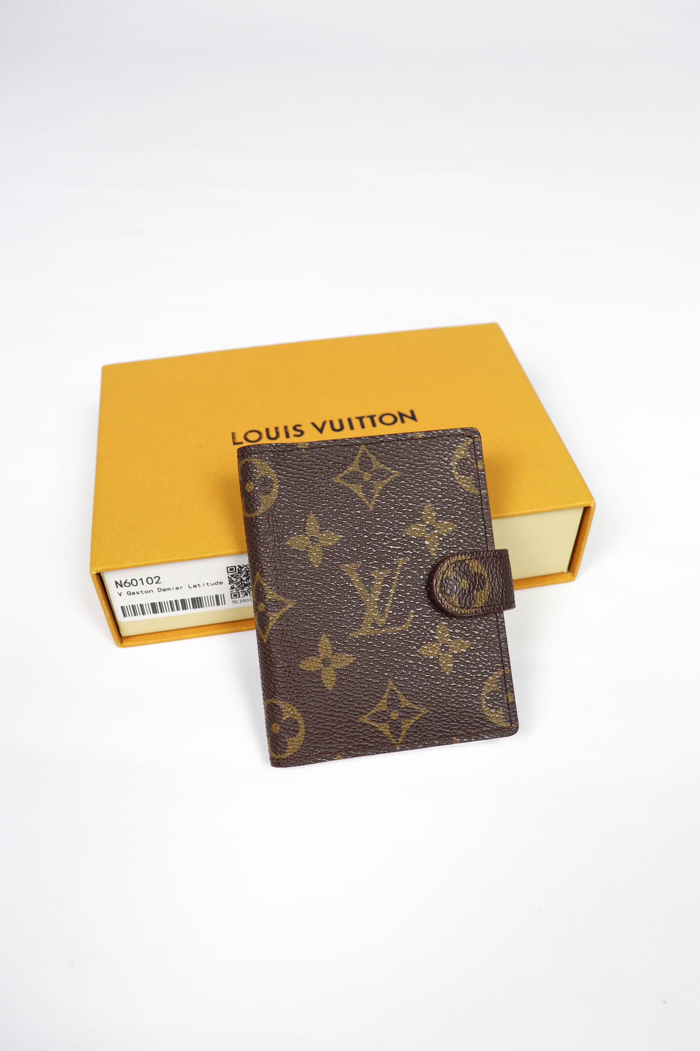 Louis Vuitton × Vintage Louis Vuitton Paris Vintage 90s Monogram Organizer Case Size ONE SIZE - 1 Thumbnail