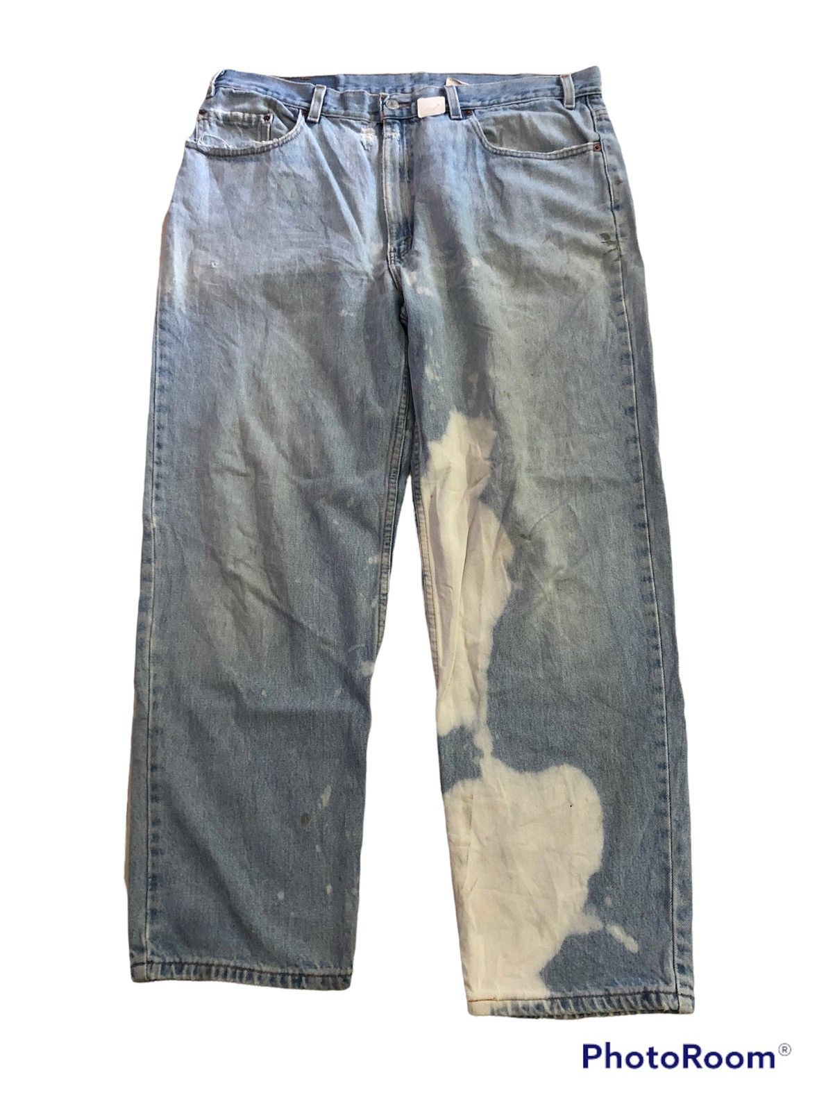 image of Distressed Denim x Levis Vintage Levi’S 550 Relexed Fit Distrested (6) in Blue, Men's (Size 40)