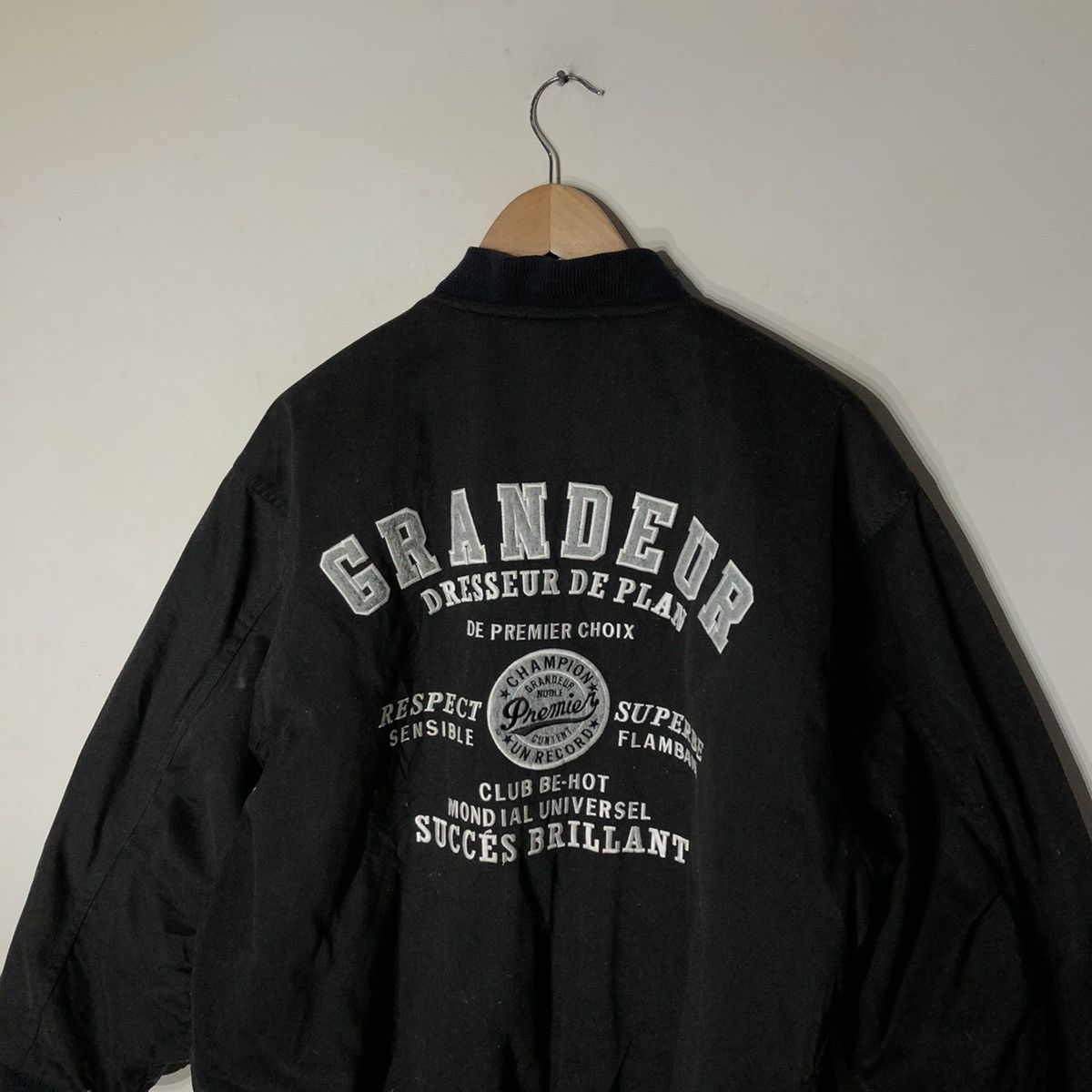 Japanese Brand Varsity Jacket GRANDEUR Embroidered Big Logo Kanye Style Size US L / EU 52-54 / 3 - 9 Thumbnail