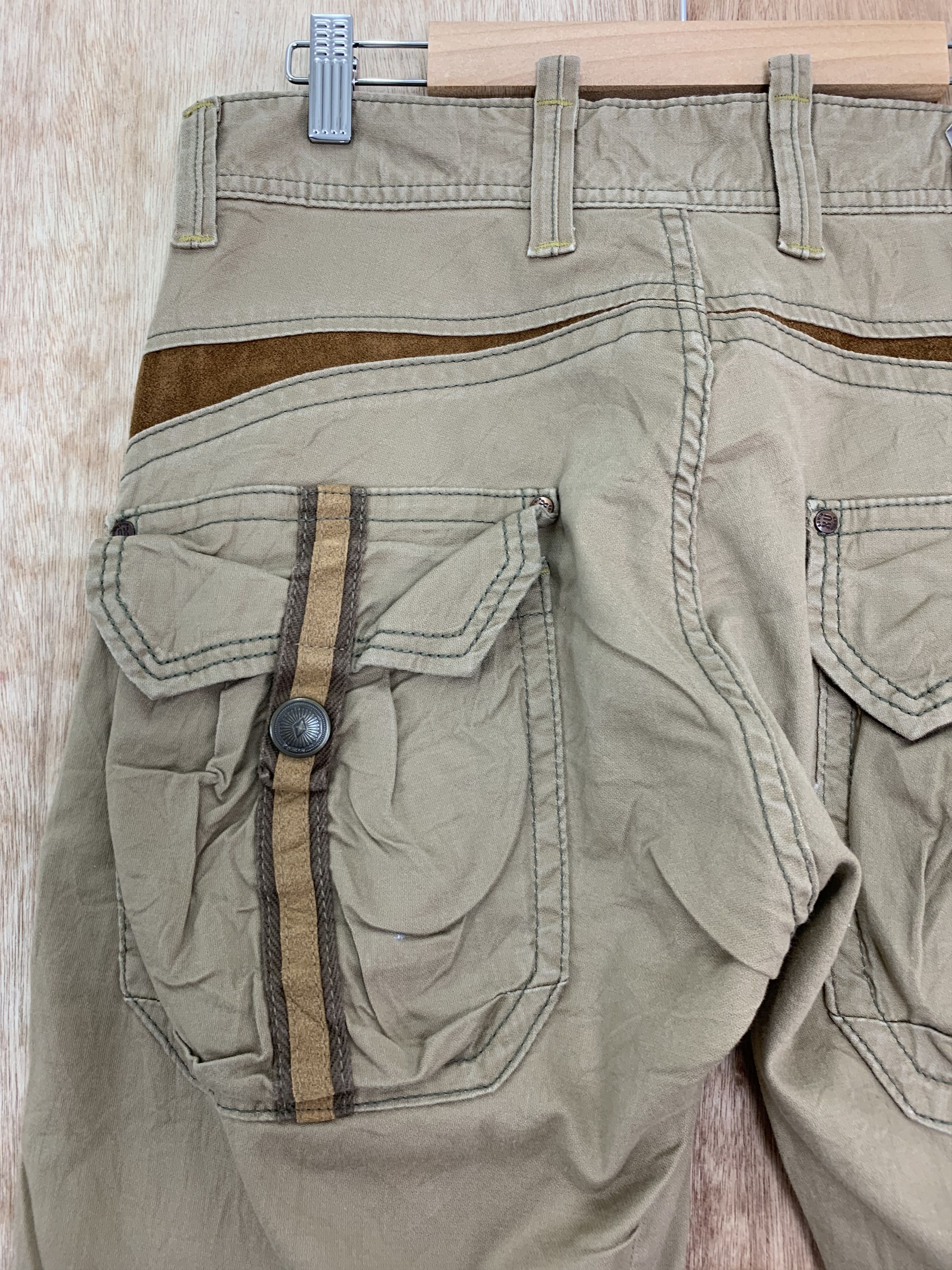 Edwin Vintage Edwin Cargo Technical Bush Pocket Flared Pants Size US 32 / EU 48 - 12 Thumbnail