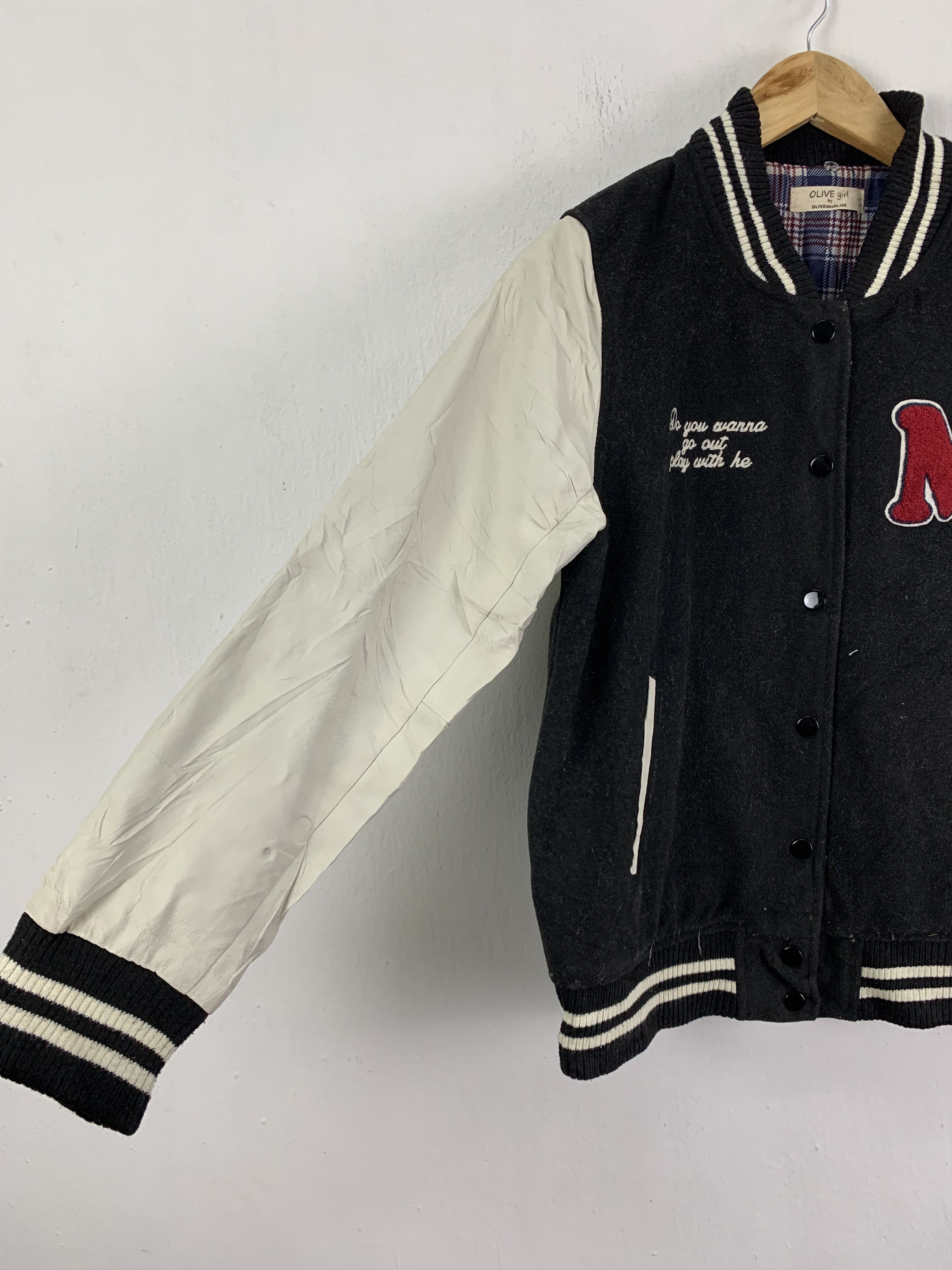Japanese Brand Light Jacket Olive Girl Like Baseball Team #139 Size US S / EU 44-46 / 1 - 5 Thumbnail