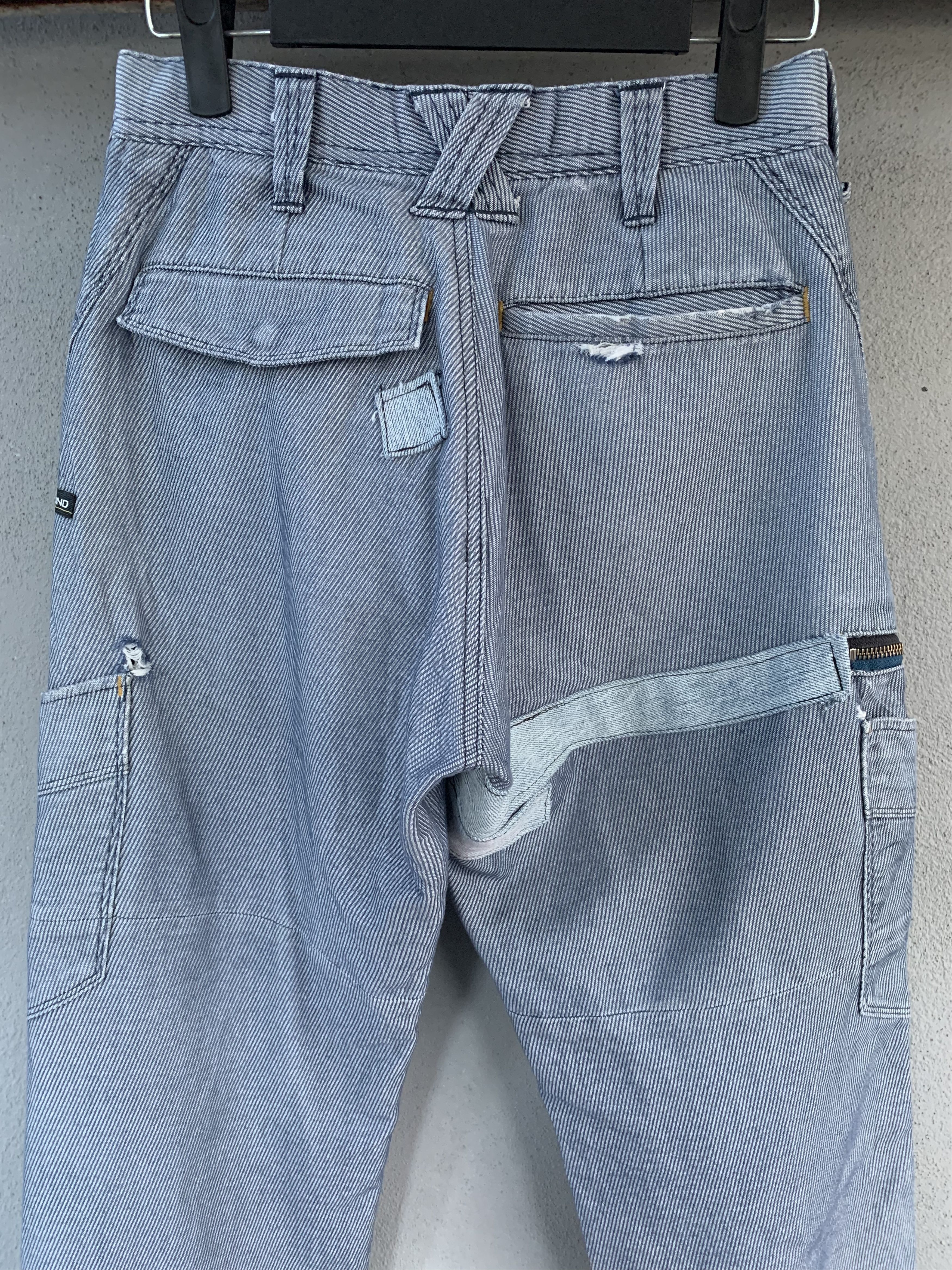 Japanese Brand Cargo Pants Grey Multipocket Over The Stripes Streetwear Size US 26 / EU 42 - 13 Thumbnail