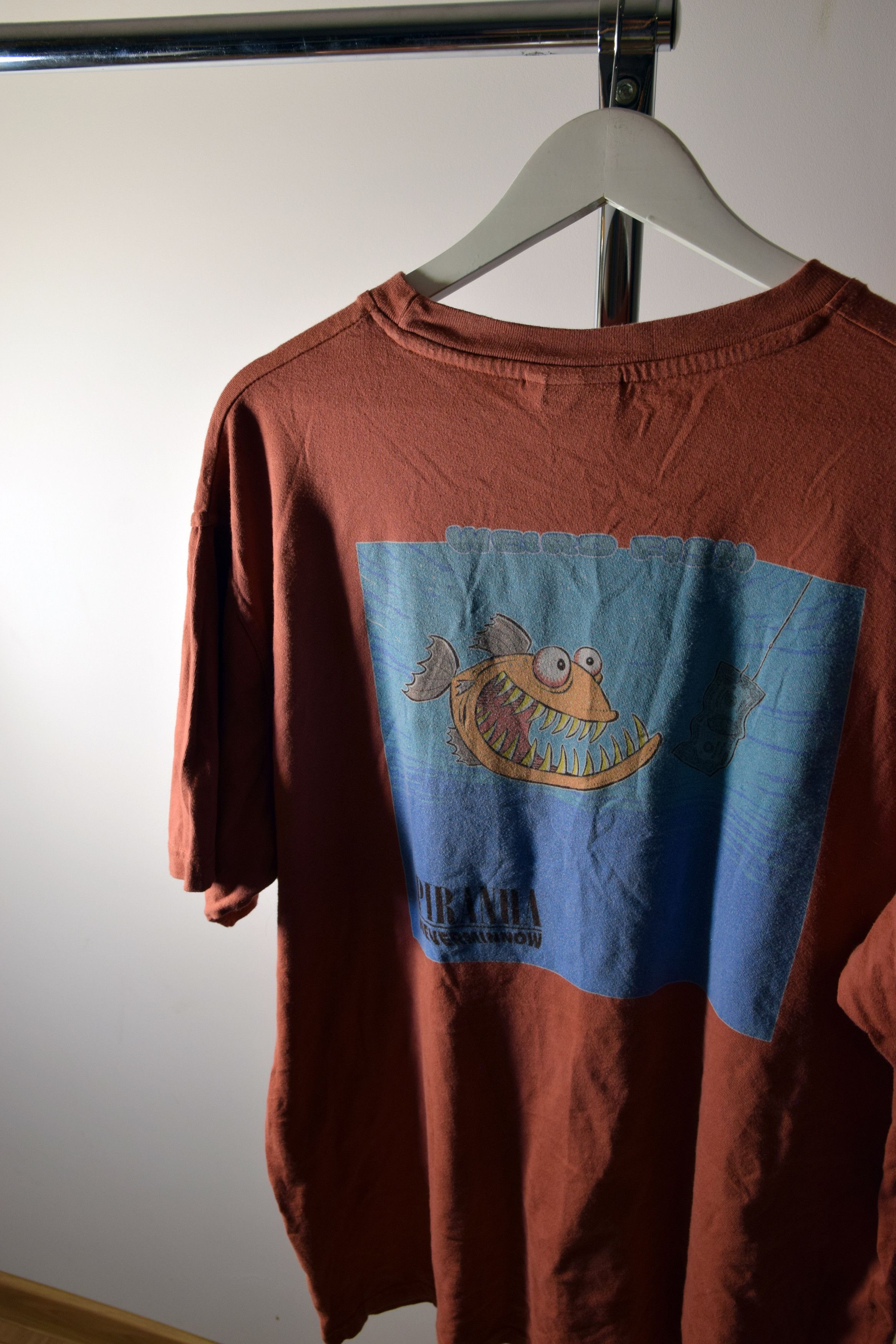 Band Tees × Nirvana 🔥 Nirvana Nevermind Vintage Funny Weird Fish XL Size US L / EU 52-54 / 3 - 4 Thumbnail
