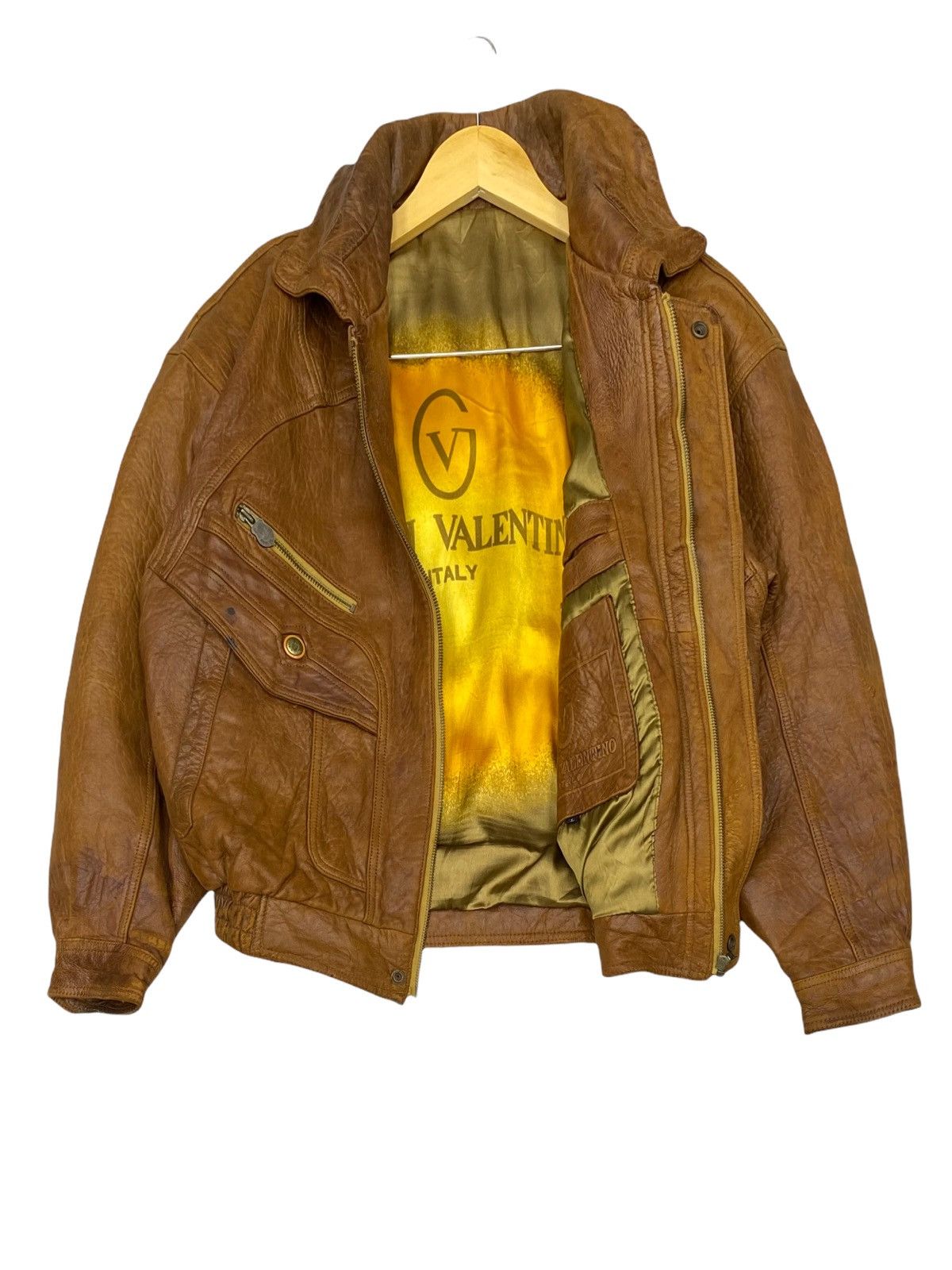 Gianni Valentino × Valentino 🔥VINTAGE GIANNI VALENTINO BIG SPELLOUT LOGO LEATHER JACKET🔥 Size US L / EU 52-54 / 3 - 4 Thumbnail