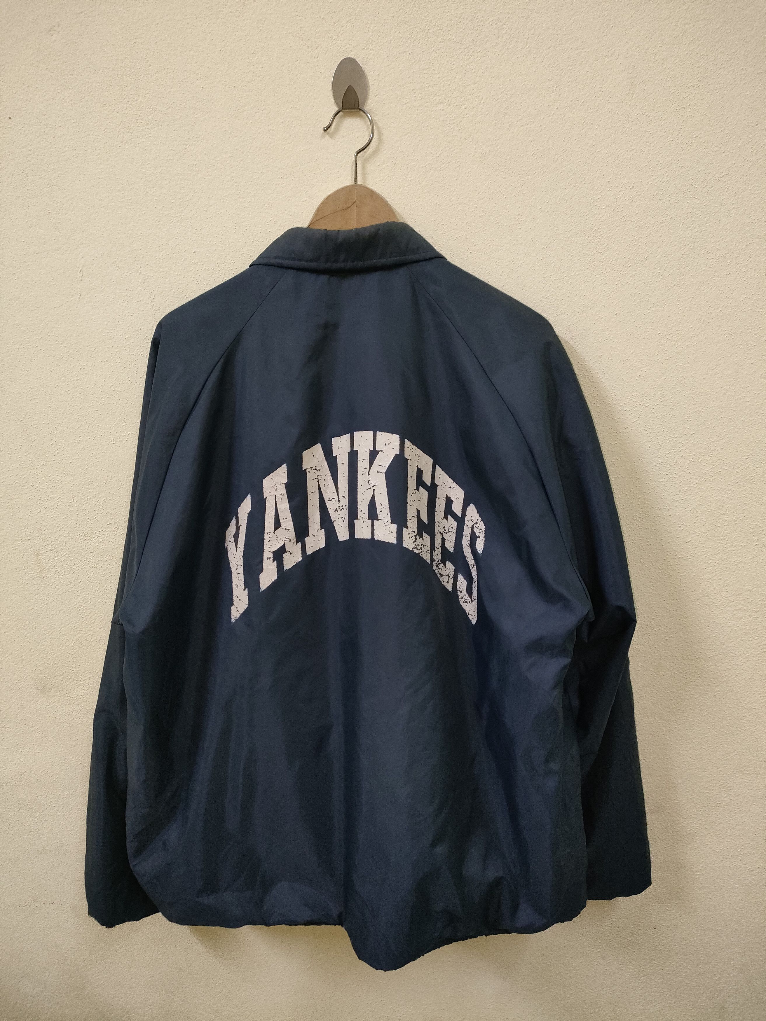 Chalk Line × New York Yankees × Vintage Vintage Chalk Line New York yankees Coach Jacket Size US XL / EU 56 / 4 - 2 Thumbnail