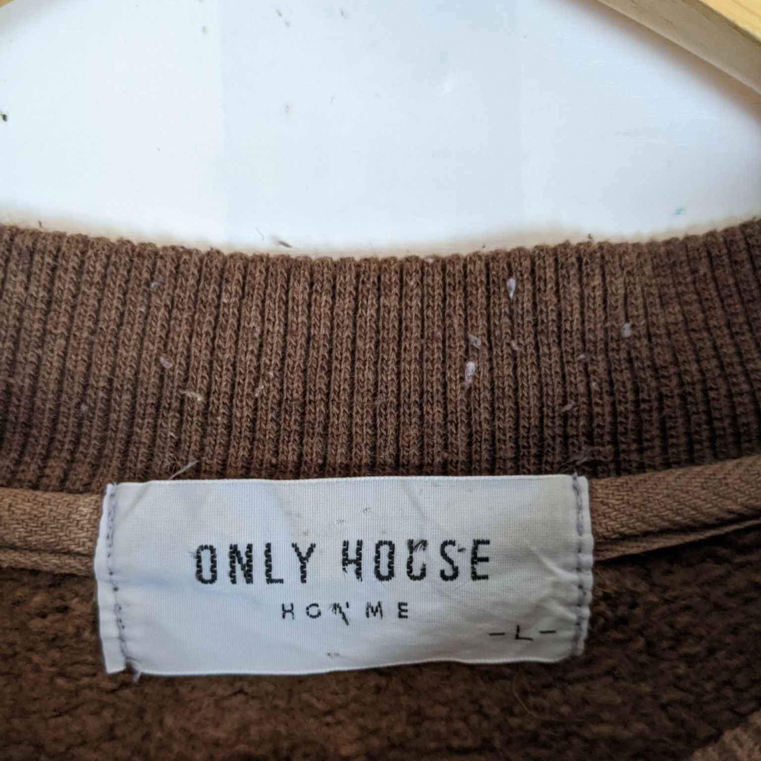 Japanese Brand ONLY HOUSE Japan Est Un Jardin Spell Out Sweatshirt Size US L / EU 52-54 / 3 - 7 Thumbnail