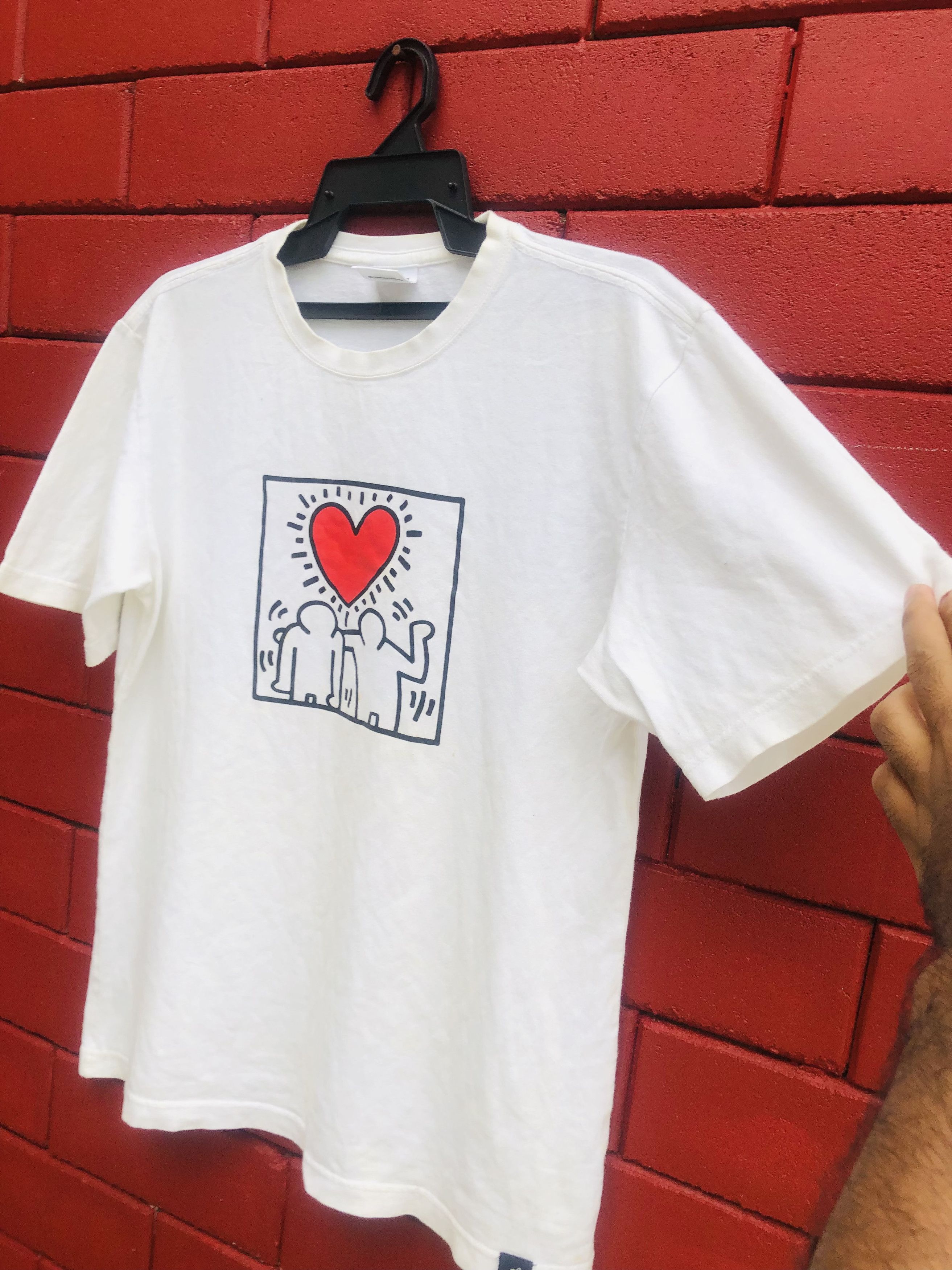 Japanese Brand × Vintage Vintage Keith Haring Loving Designer Fashion Style Size US M / EU 48-50 / 2 - 5 Thumbnail