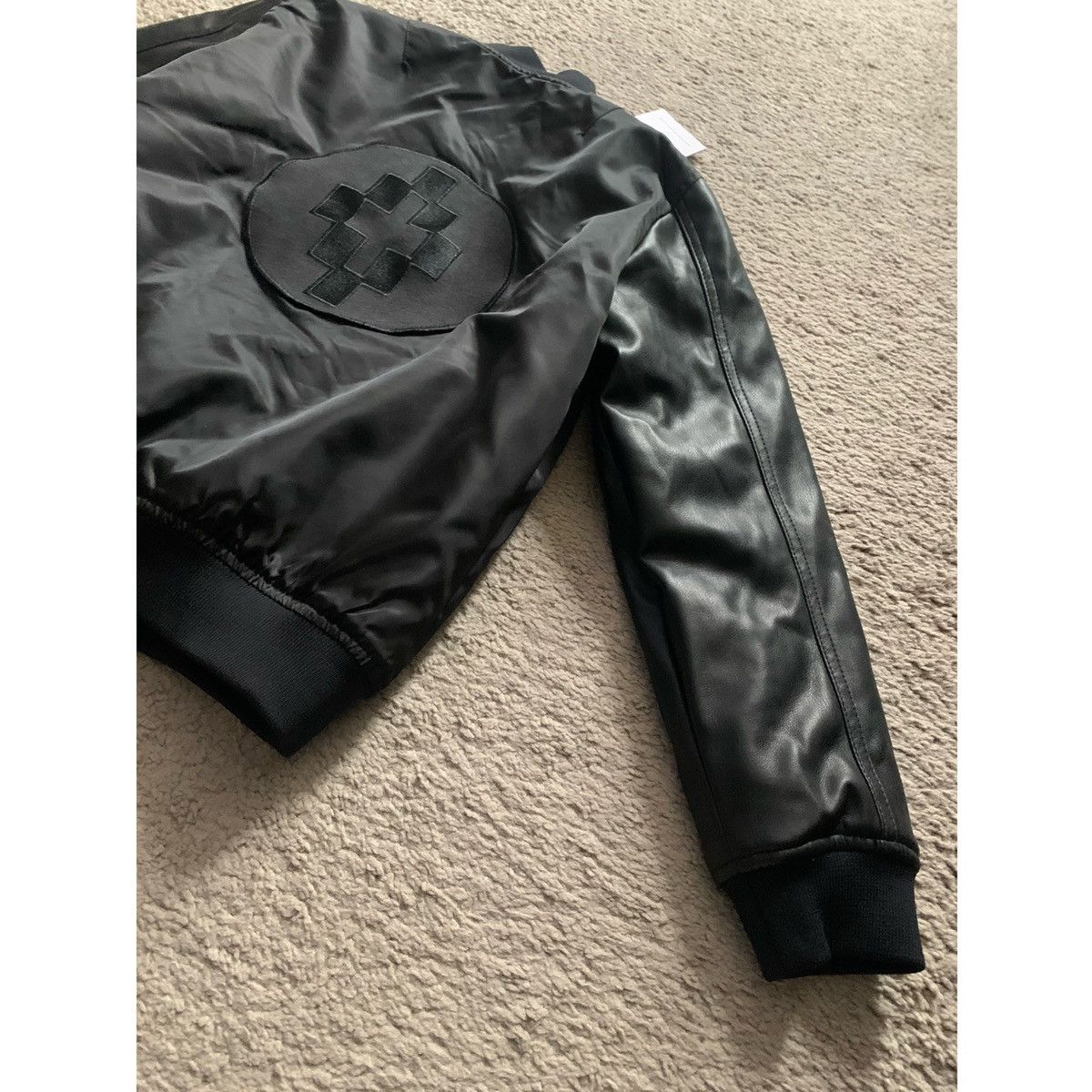 Marcelo Burlon MARCELO BURLON KIDS LEATHER BOMBER JACKET Size US XXS / EU 40 - 15 Thumbnail