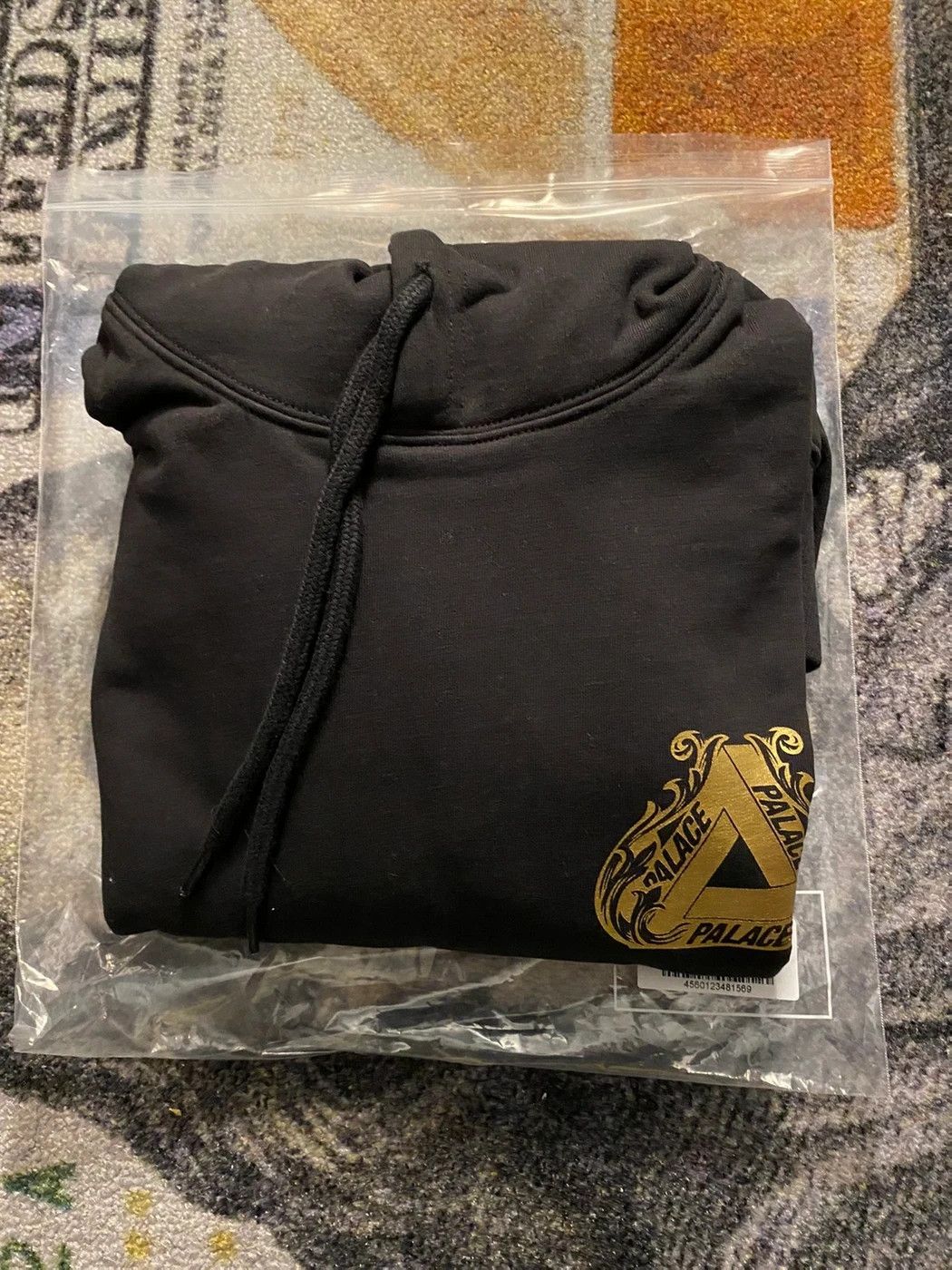Palace PALACE STELLA ARTOIS HOOD BLACK Size US S / EU 44-46 / 1 - 1 Thumbnail