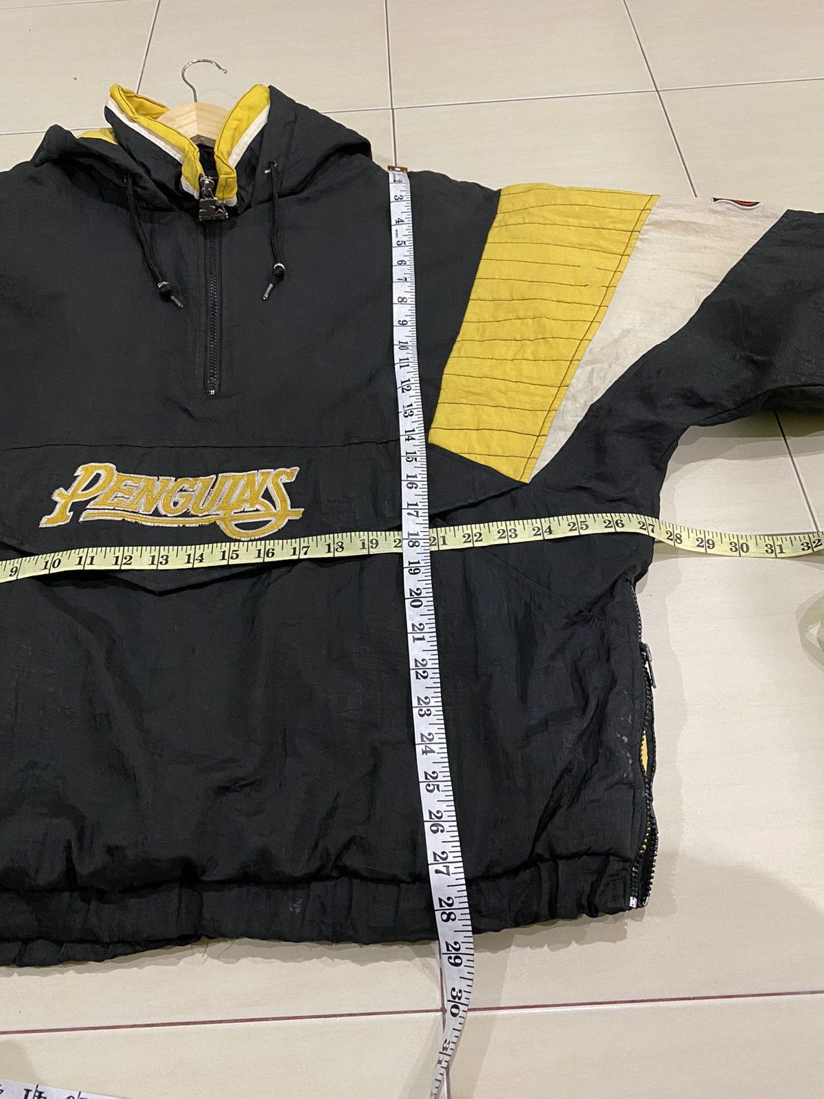 Vintage Pittsburgh Penguins starter NHL jacket
