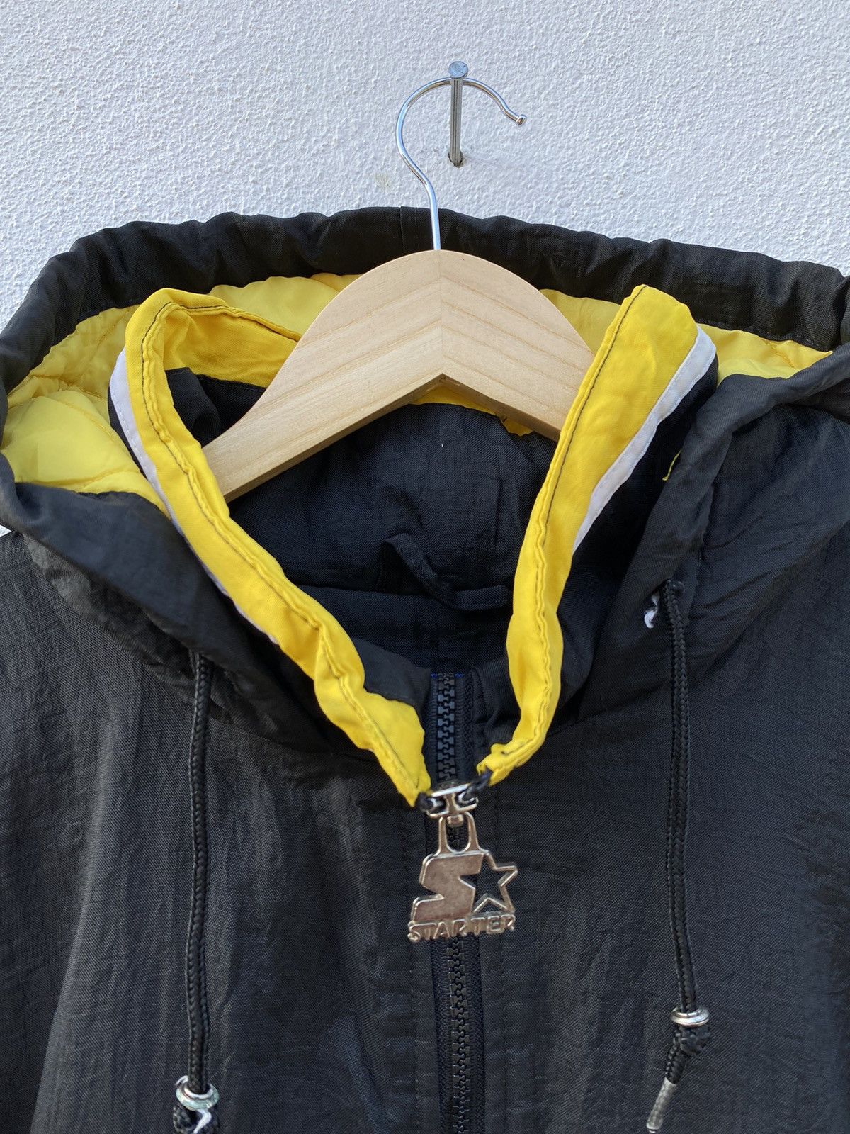 NHL × Starter × Vintage Vintage Pittsburgh Penguins starter NHL jacket Size US L / EU 52-54 / 3 - 3 Thumbnail