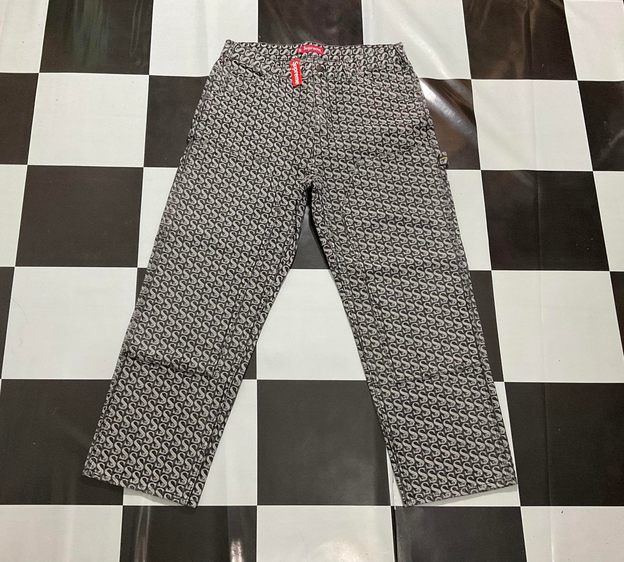 Supreme 🔥 Supreme Monogram Double Knee Painter Denim Pants