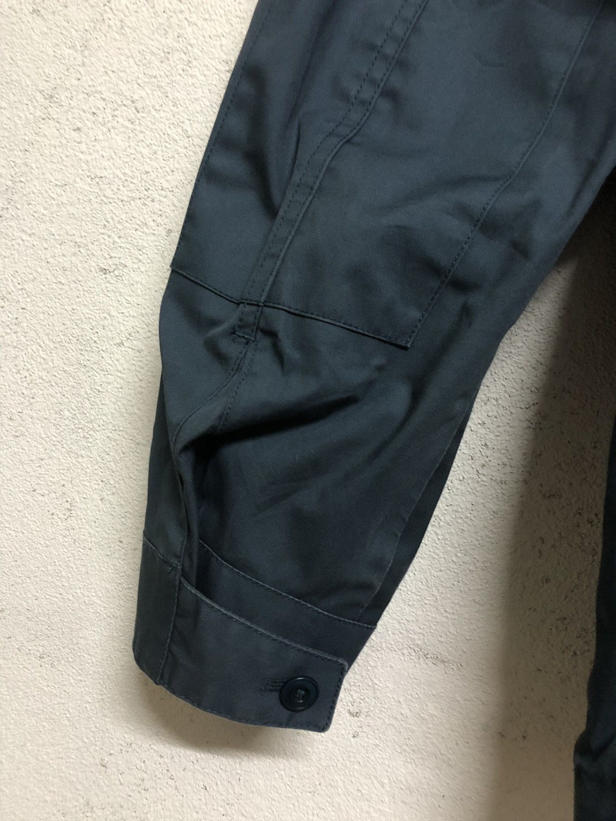 Lemaire × Uniqlo Rare🔥Uniqlo x Lemaire Waterproof button up jacket hoddie Size US S / EU 44-46 / 1 - 9 Thumbnail