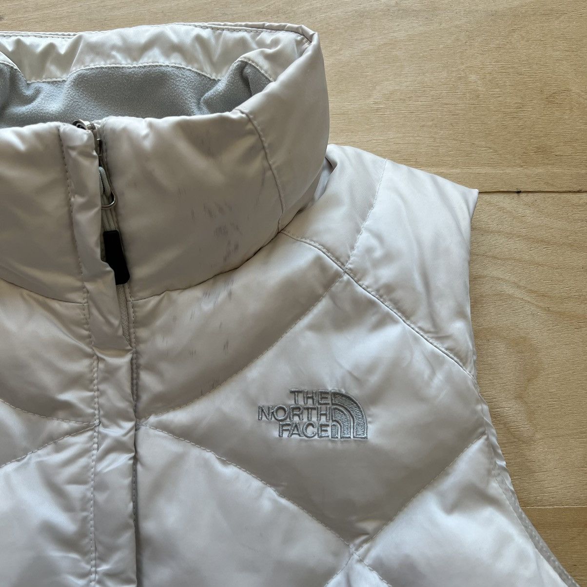 The North Face The North Face 550 Puffer Vest Women's Small White Full Zip Size S / US 4 / IT 40 - 3 Thumbnail