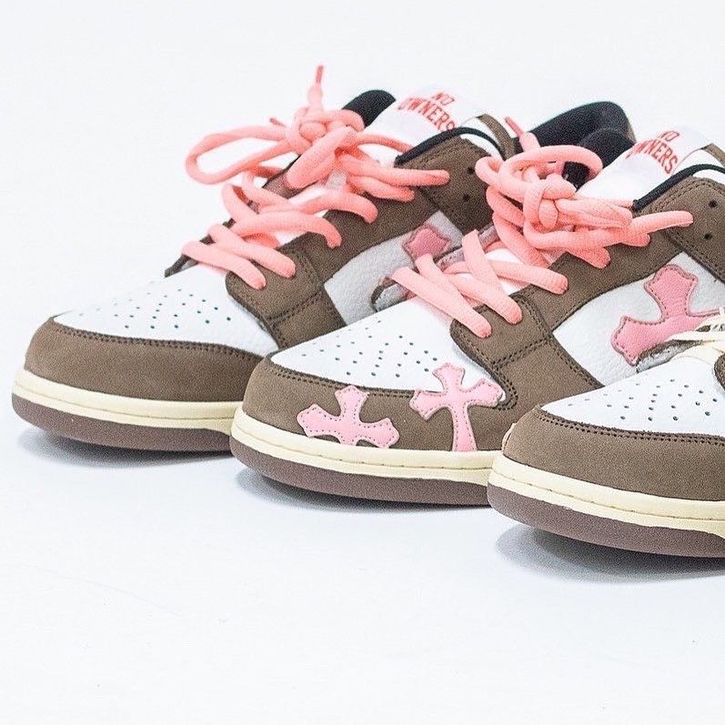 Other No Owners OG Cross Lows Size US 9 / EU 42 - 7 Thumbnail