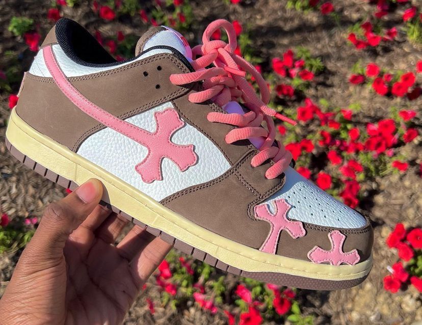 Other No Owners OG Cross Lows Size US 9 / EU 42 - 16 Thumbnail