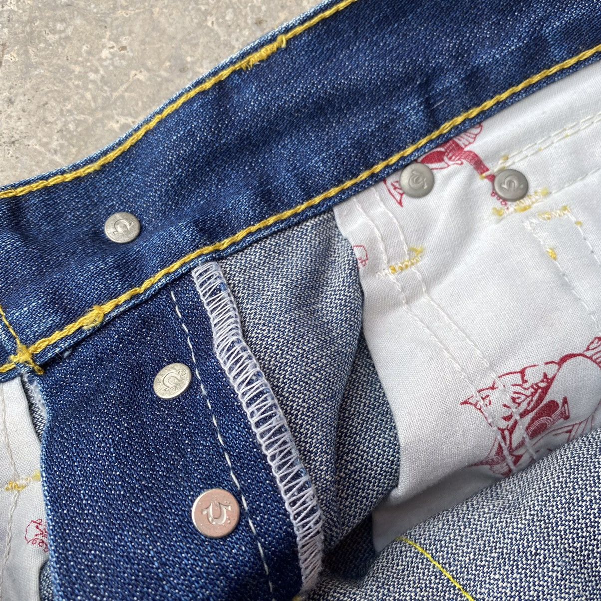Japanese Brand × True Religion True Religion Brand Jeans Skull Patch Distressed Denim Size 28" / US 6 / IT 42 - 16 Thumbnail