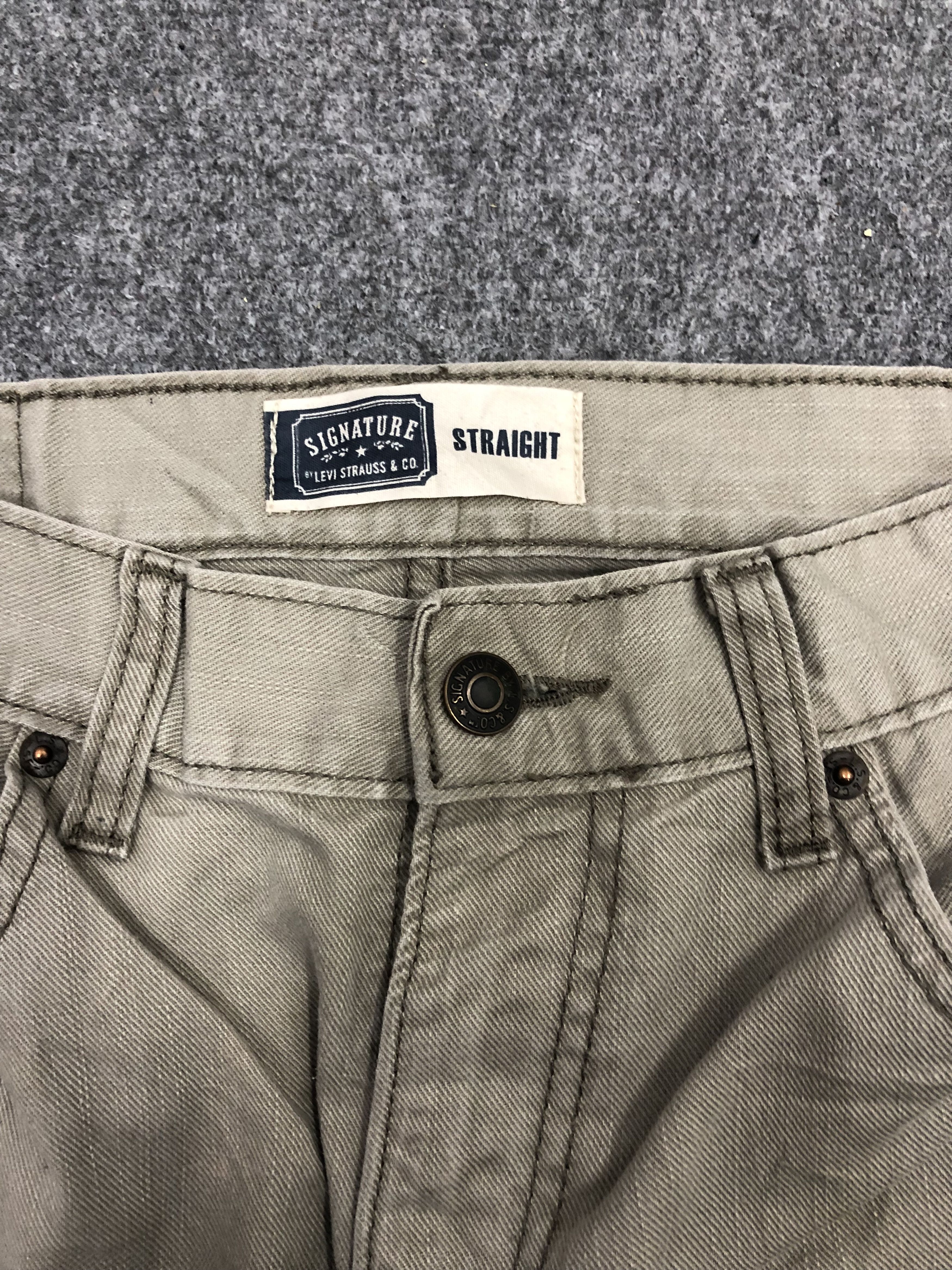 Levi's × Vintage Vintage Levis Signature Faded Jeans Size US 31 - 8 Thumbnail