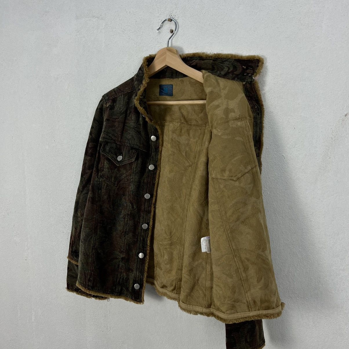 Japanese Brand VINTAGE PLUS OVERPRINT FLORAL FLOWER JACKET Size US M / EU 48-50 / 2 - 11 Thumbnail