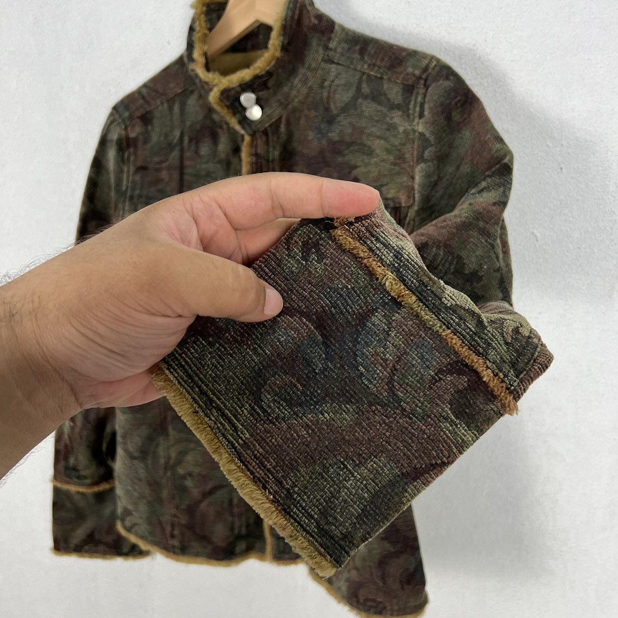 Japanese Brand VINTAGE PLUS OVERPRINT FLORAL FLOWER JACKET Size US M / EU 48-50 / 2 - 6 Thumbnail