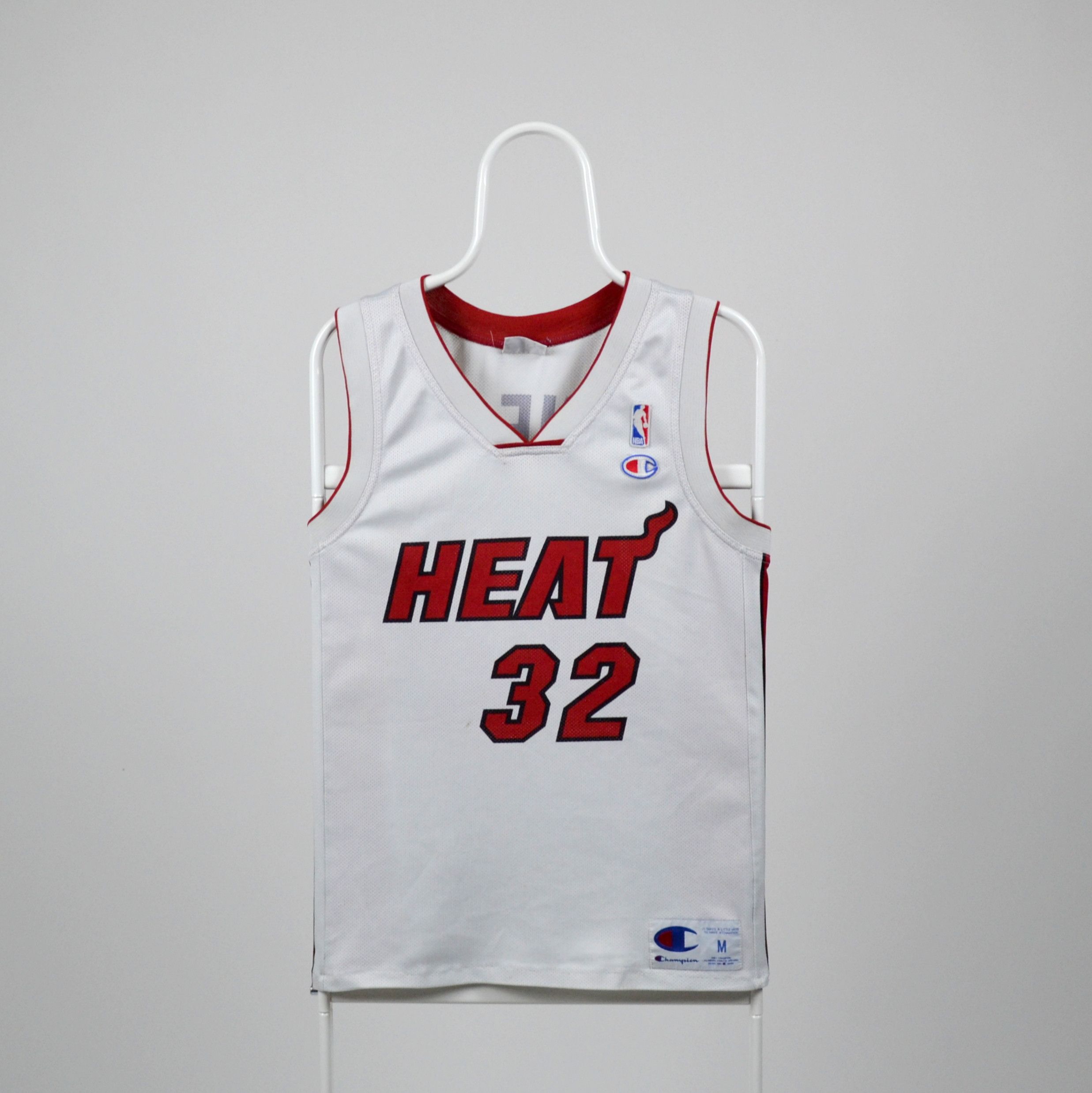 Champion × NBA × Vintage Vintage Champion Miami Heat Shaquille O'neal 32 NBA Jersey Size US M / EU 48-50 / 2 - 1 Thumbnail