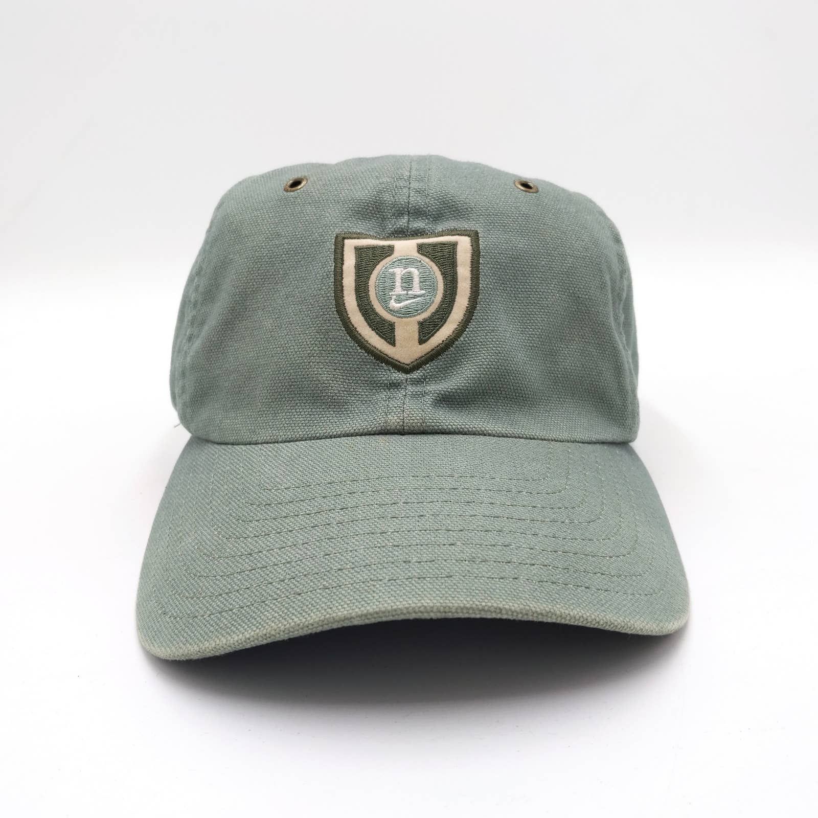 Nike Vintage NIKE Crest Patch Logo Canvas Hat Athletic Golf Cap Size ONE SIZE - 2 Thumbnail
