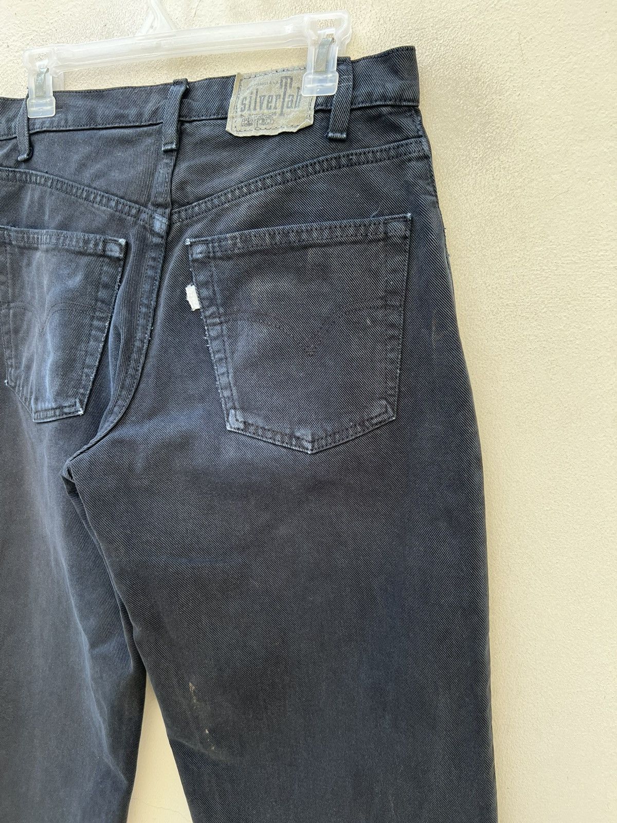 Levi's Vintage 1996 Levi’s Silvertab Baggy Purple Label Size US 30 / EU 46 - 19 Thumbnail
