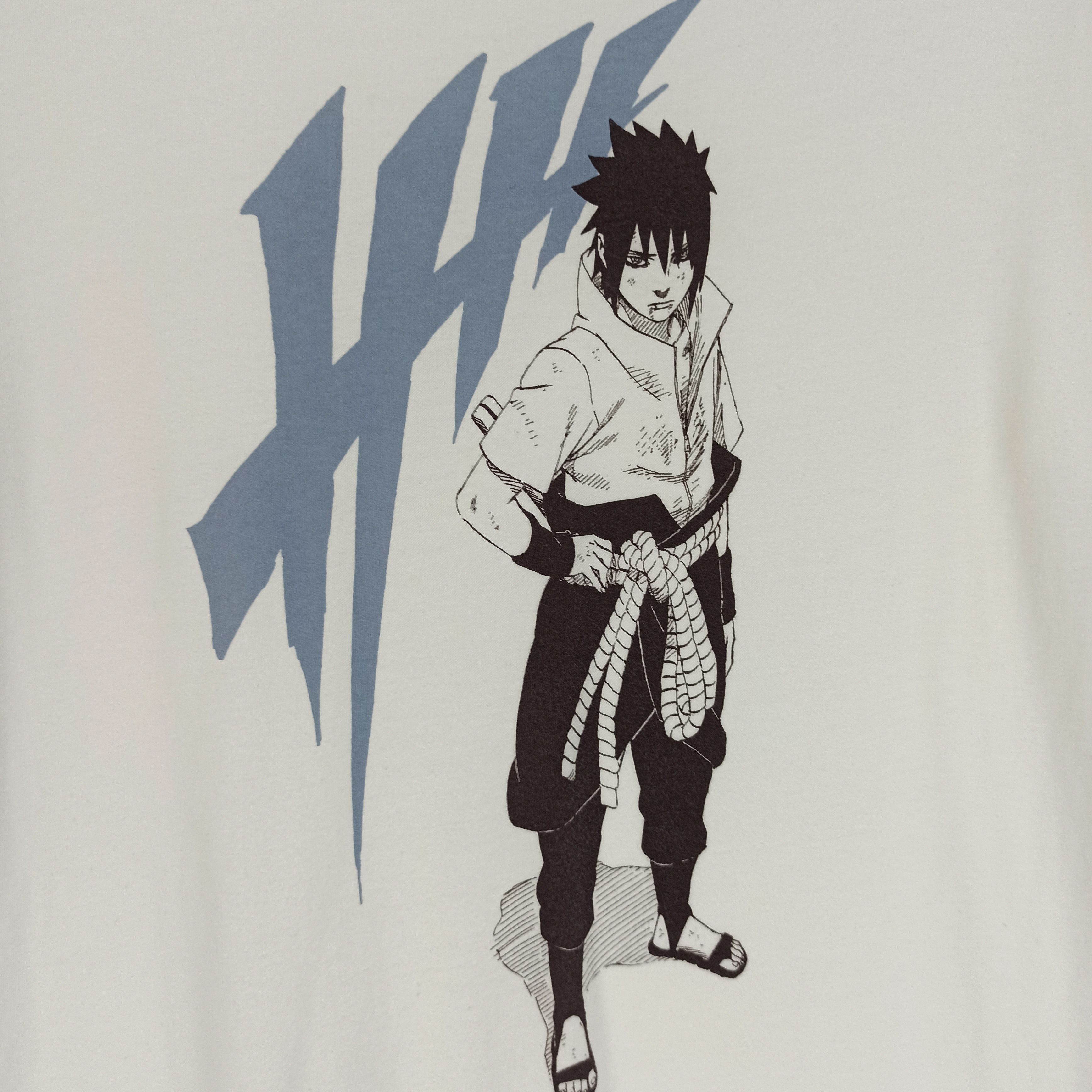 Anime Rare ANime Naruto Sasuke X Uniqlo Tshirt Size US M / EU 48-50 / 2 - 3 Thumbnail