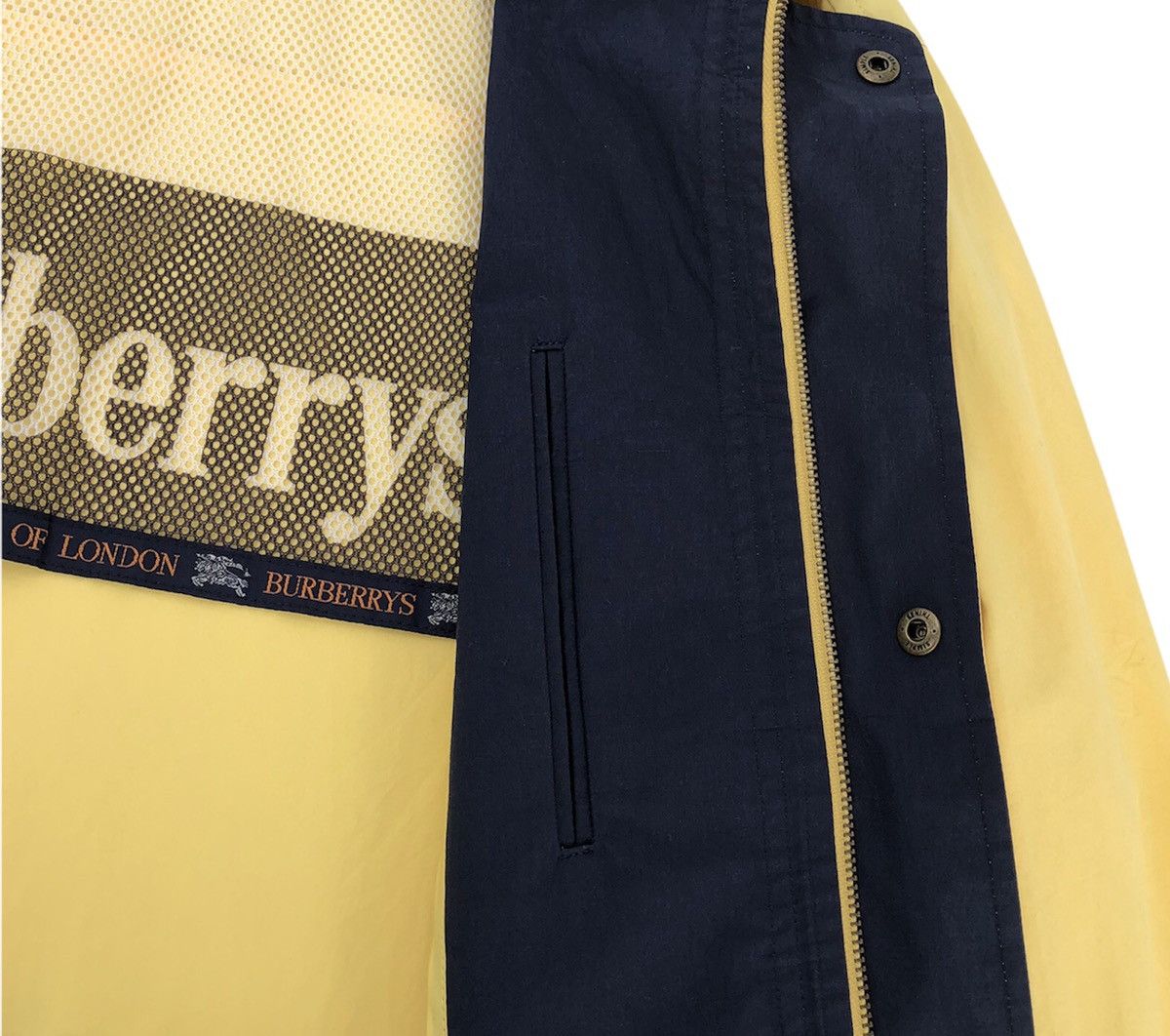 Burberry 🔥Vintage Burberrys Of London Yellow Hooded Jacket Size US S / EU 44-46 / 1 - 8 Thumbnail