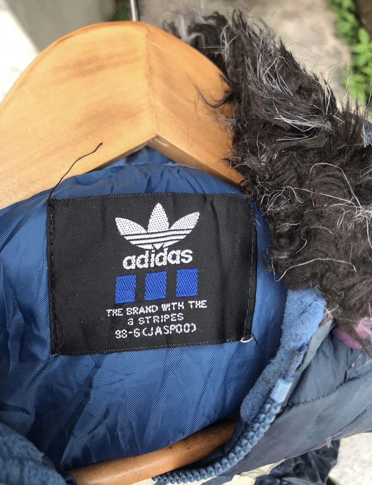 Adidas × Vintage Vintage Thrashed Faded Adidas Quilted Zip Up hoodie Jacket Size US L / EU 52-54 / 3 - 5 Thumbnail