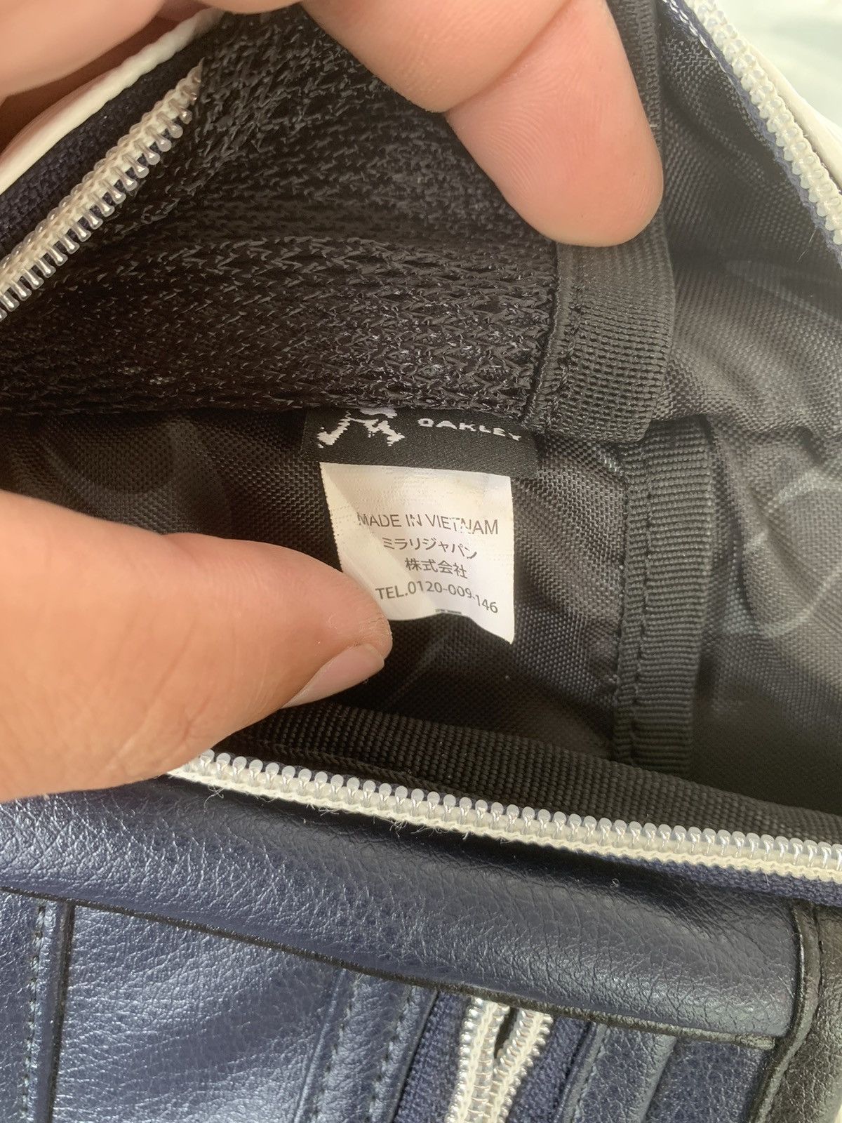 Oakley × Vintage RARE ‼️ Vintage Oakley Icon Tactical Parachute Crossbody Bag Size ONE SIZE - 10 Thumbnail