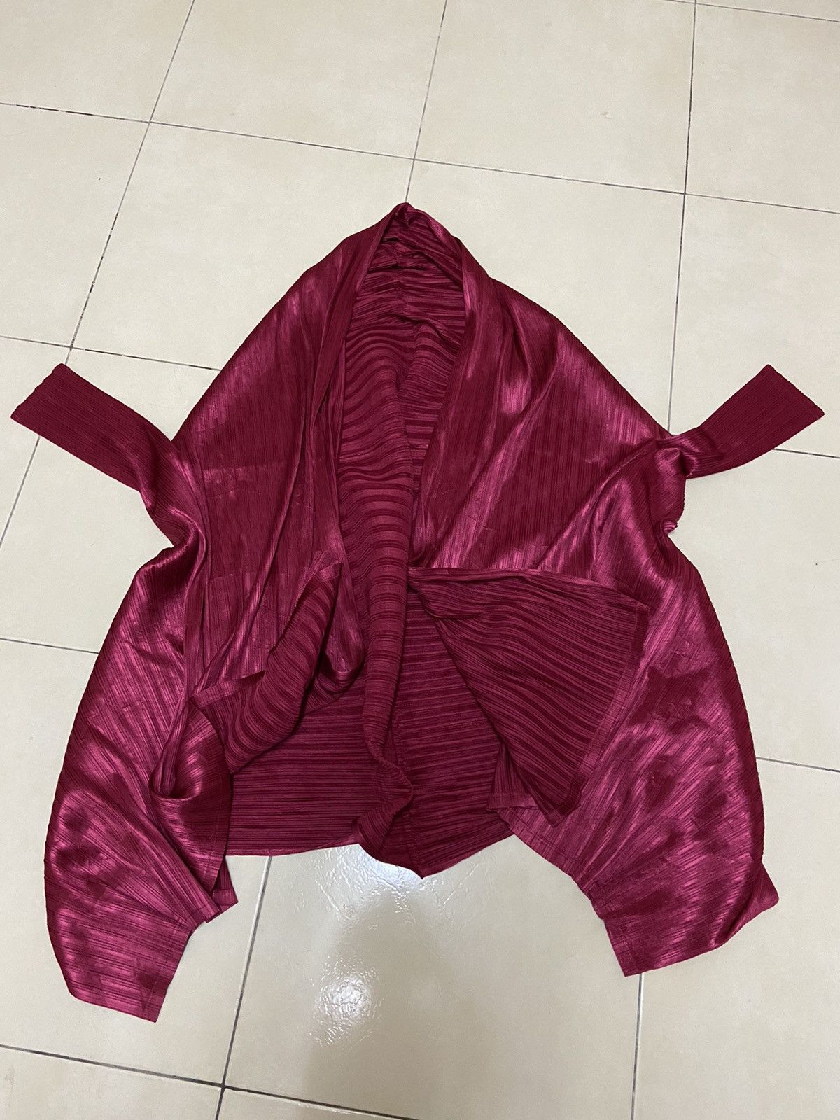 Pleats Please Issey Miyake Issey Miyake Pleats Please Red Cardigan Size M-L Size US L / EU 52-54 / 3 - 12 Thumbnail