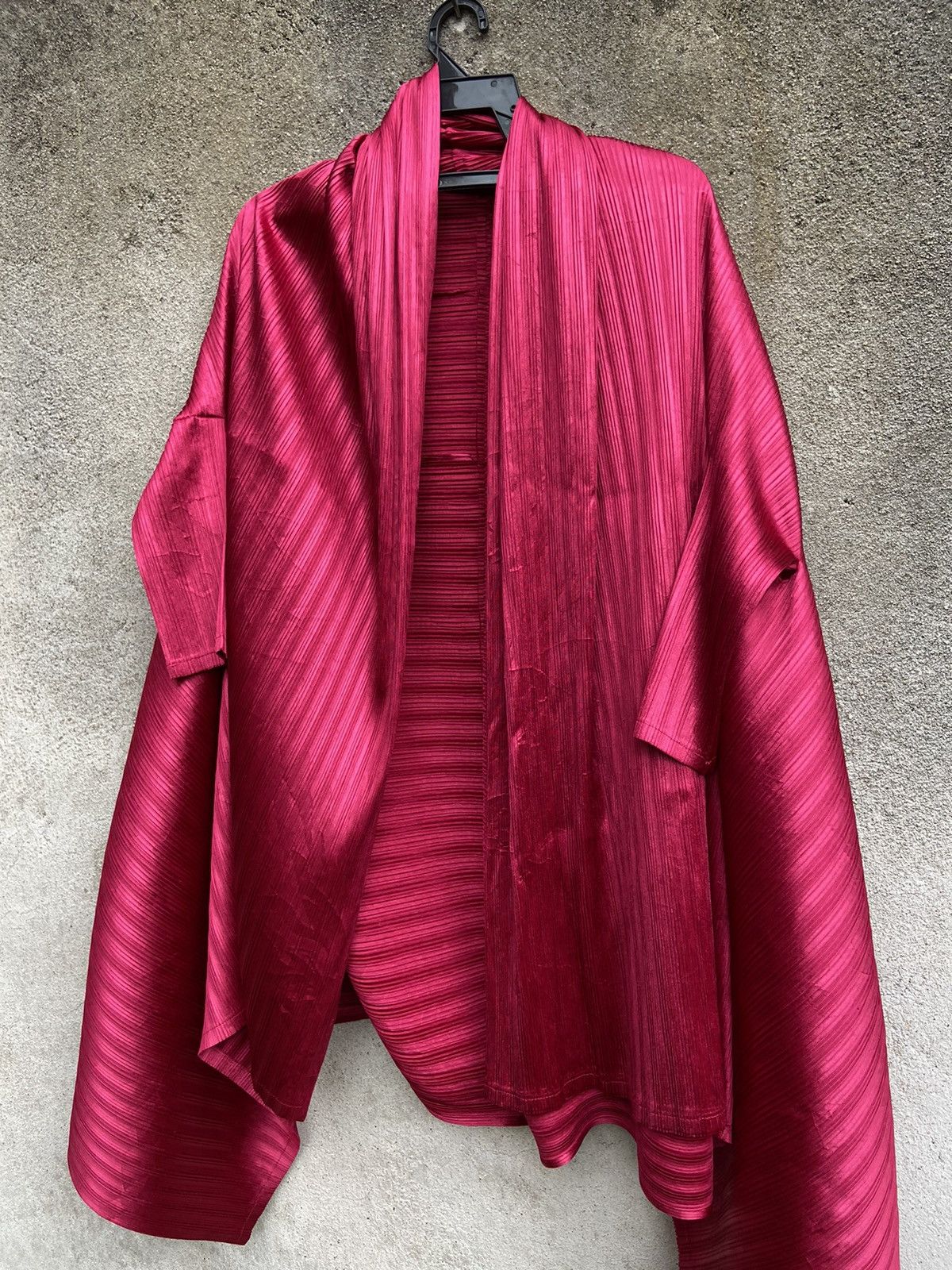Pleats Please Issey Miyake Issey Miyake Pleats Please Red Cardigan Size M-L Size US L / EU 52-54 / 3 - 2 Thumbnail
