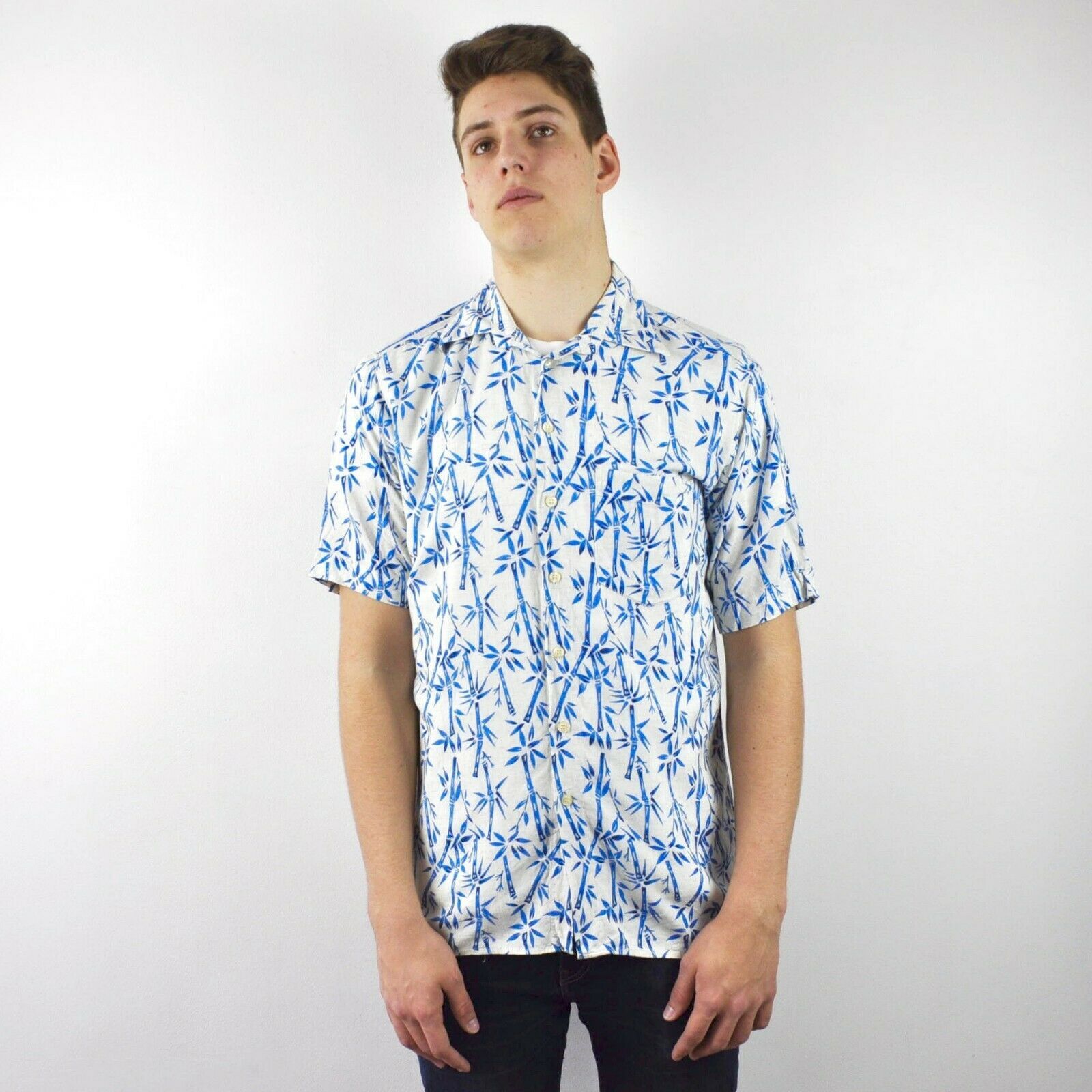Vintage Canda Men M Short Sleeved Linen Button Shirt Bamboo Festival Size US M / EU 48-50 / 2 - 2 Thumbnail