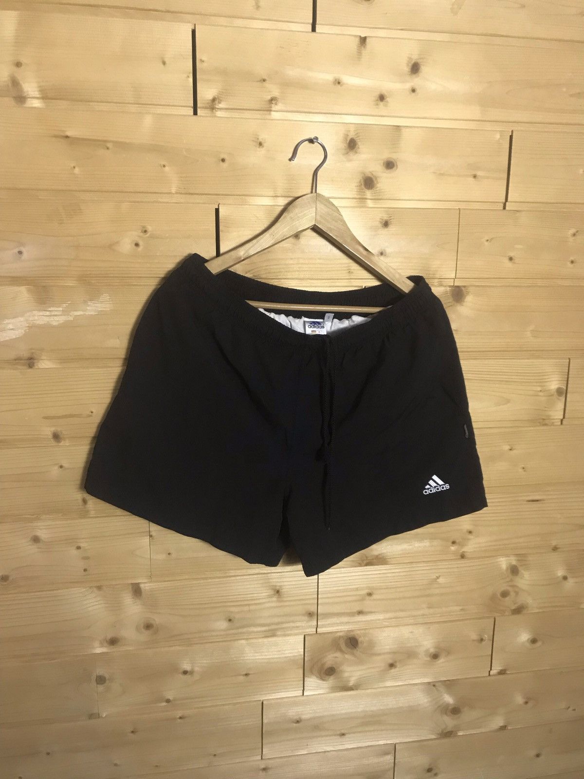 Vintage 2001 Vintage Adidas shorts Size US 34 / EU 50 - 1 Thumbnail