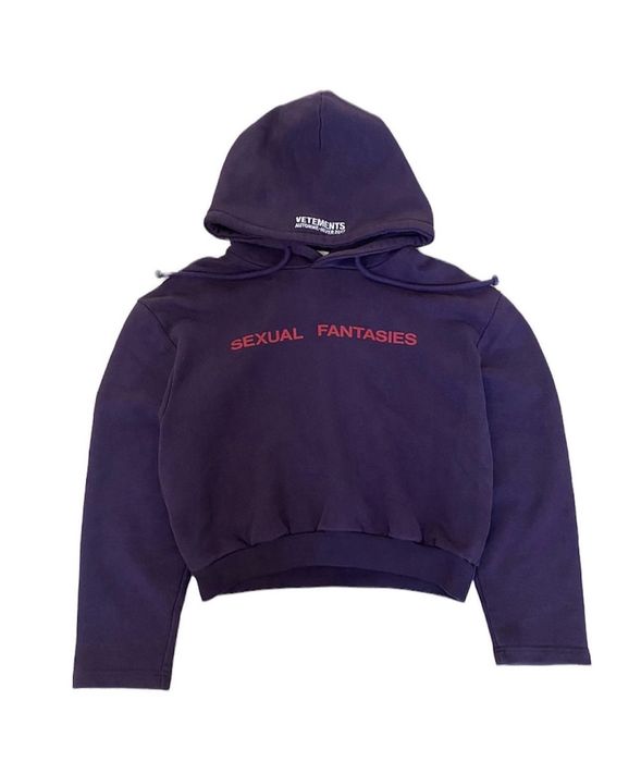 Vetements hotsell cropped hoodie