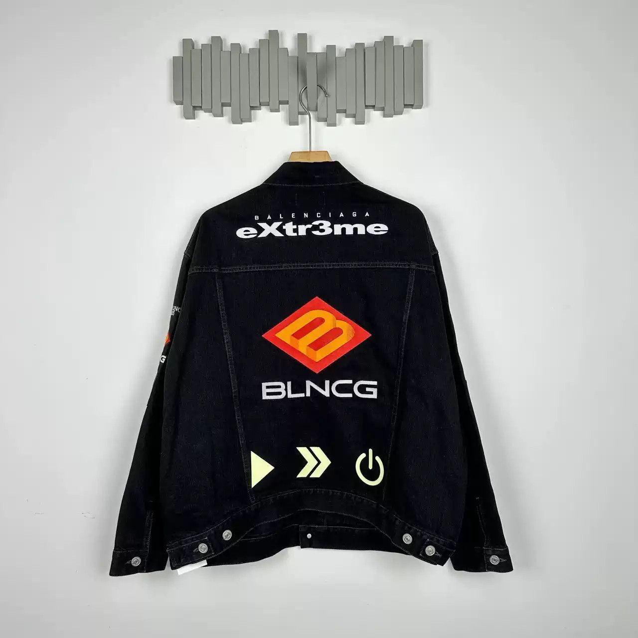 Balenciaga Balenciaga 21aw Gamer Logo Denim JKT Size US XS / EU 42 / 0 - 2 Thumbnail