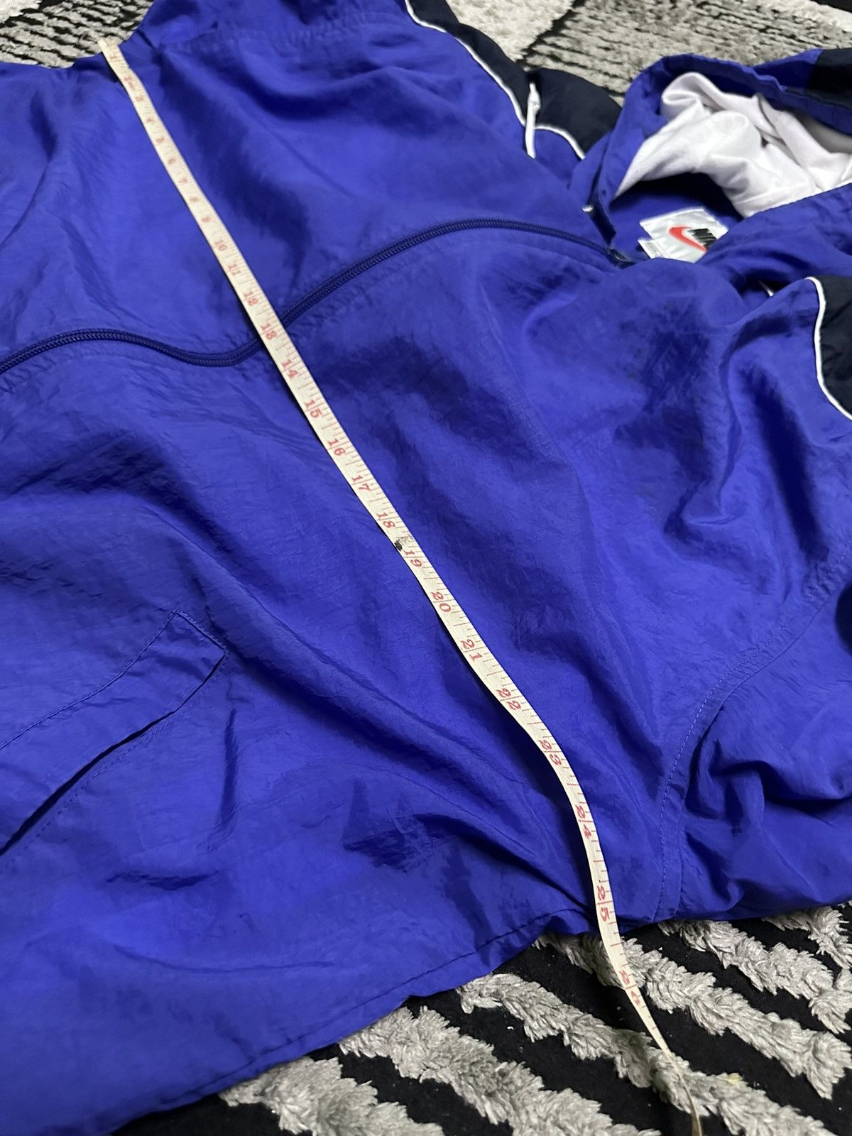 Vintage Vintage 90s nike jacket hoodie Size US XL / EU 56 / 4 - 6 Thumbnail