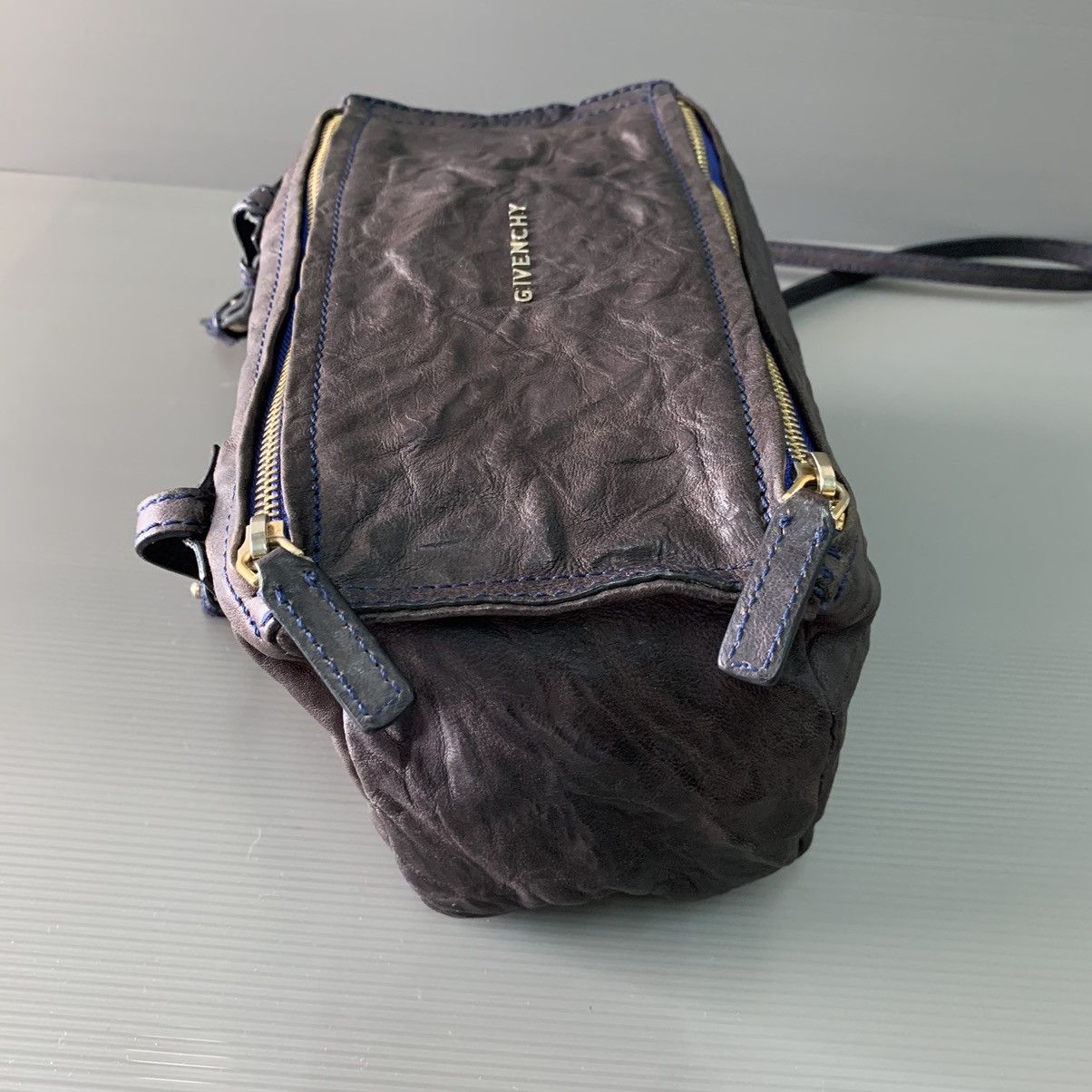 Givenchy Givenchy Pandora Leather Slingbag Size ONE SIZE - 10 Thumbnail
