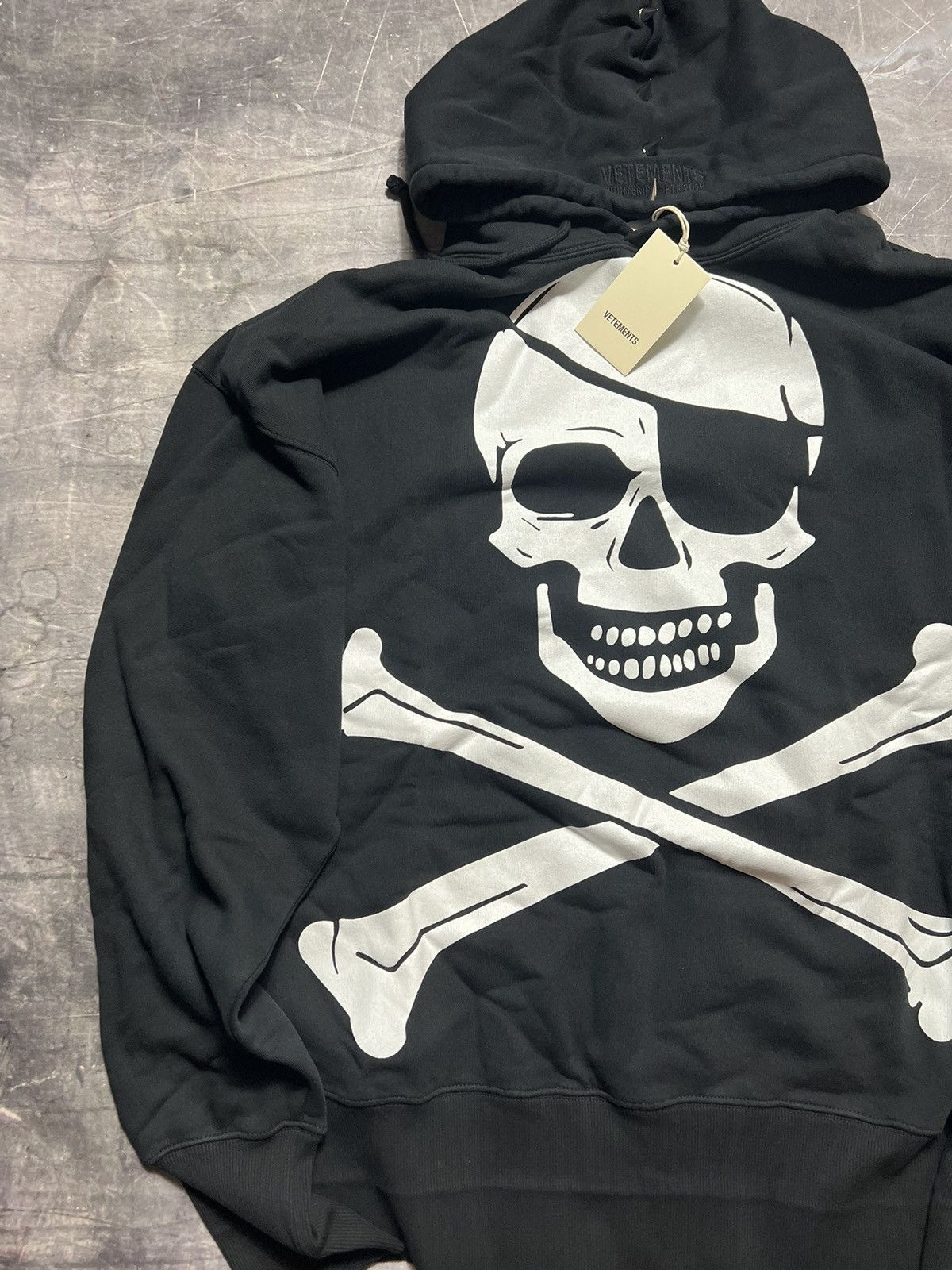 Vetements Vetements Hoodie Size US M / EU 48-50 / 2 - 2 Thumbnail