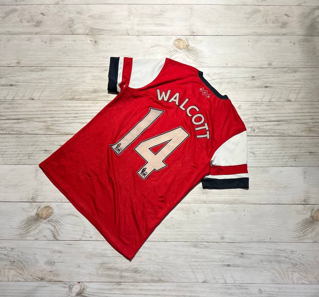 Nike Nike Arsenal 2012 2014 Walcott #14 Home Shirt Soccer Jersey Size US S / EU 44-46 / 1 - 1 Thumbnail
