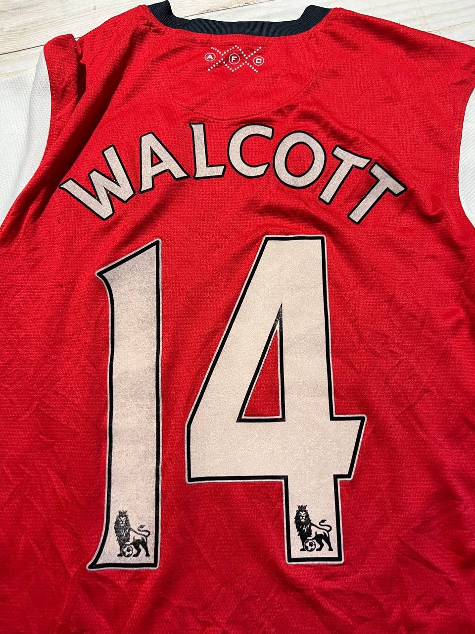 Nike Nike Arsenal 2012 2014 Walcott #14 Home Shirt Soccer Jersey Size US S / EU 44-46 / 1 - 2 Thumbnail