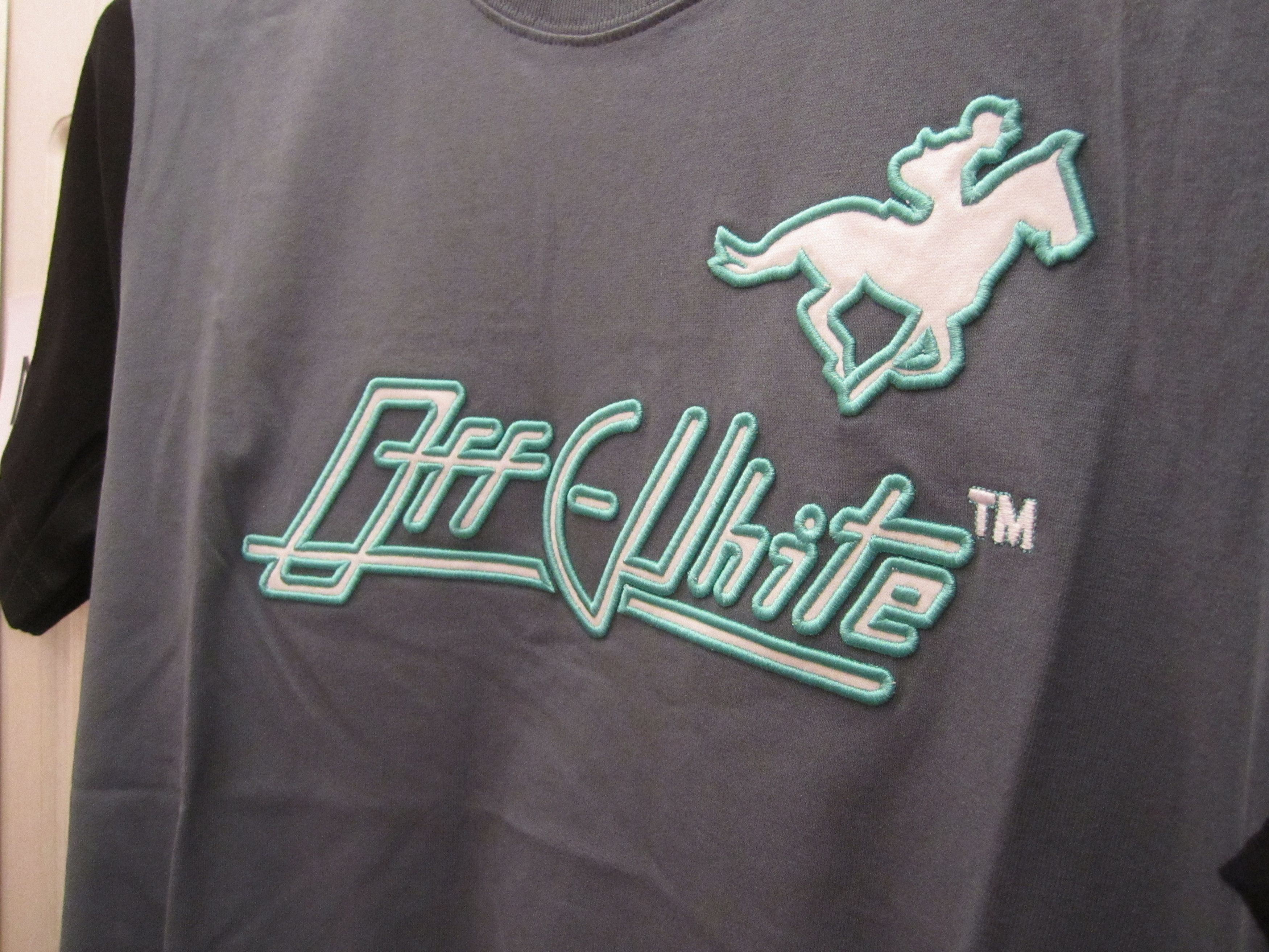 Off-White Off White Horse Racing Embroidery Tee XS Size XS / US 0-2 / IT 36-38 - 2 Thumbnail