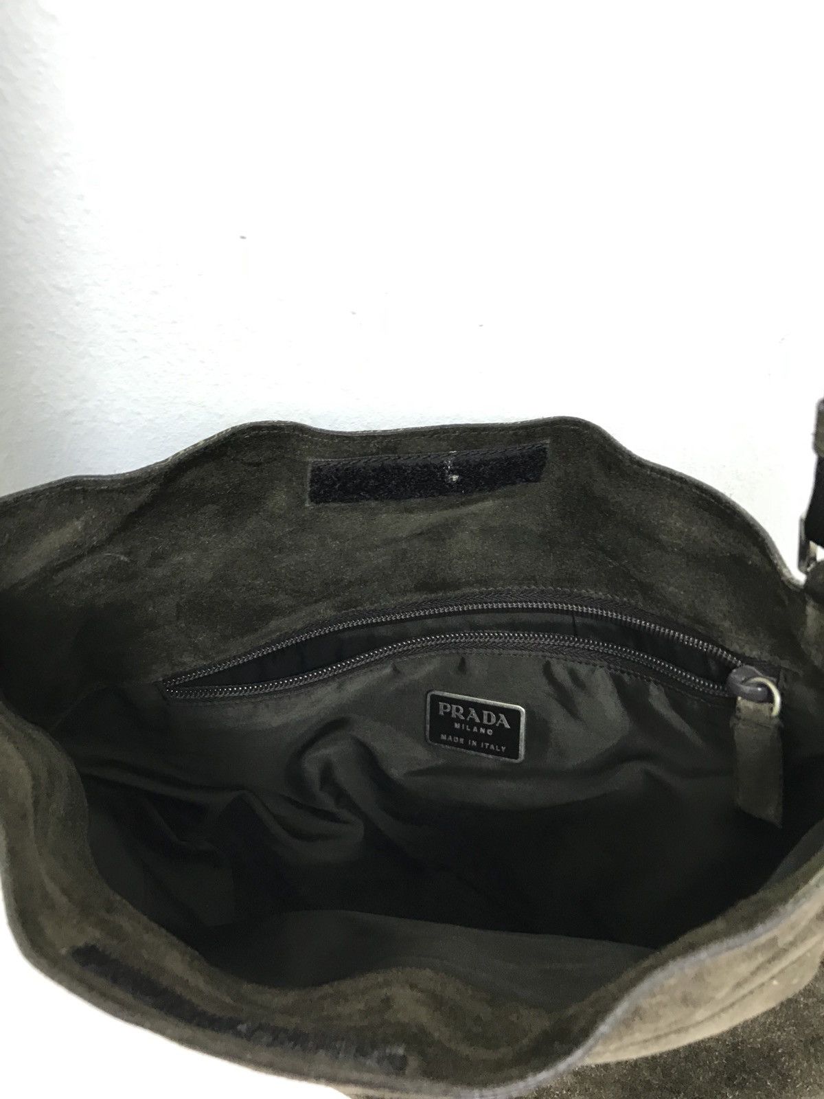 Prada Made in Italy Prada Suede Leather Sling Shoulder Bag 8🟩 Size ONE SIZE - 8 Thumbnail
