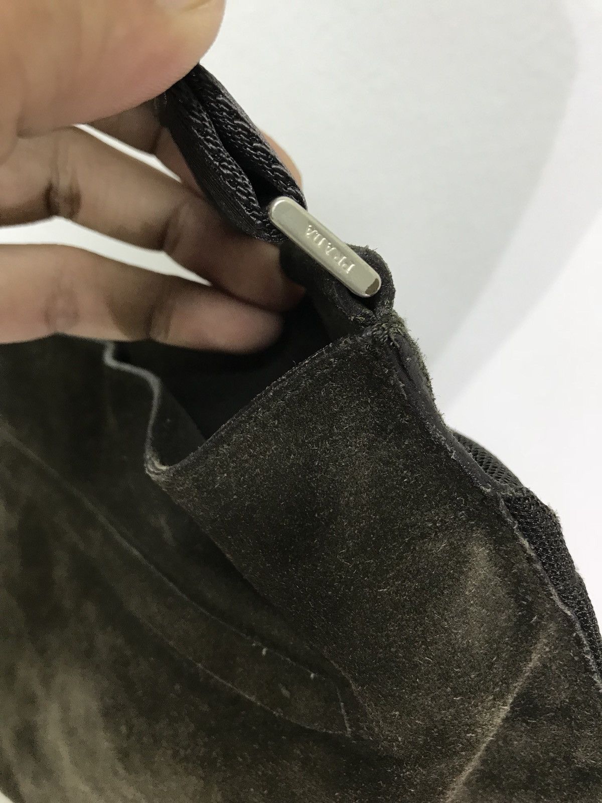 Prada Made in Italy Prada Suede Leather Sling Shoulder Bag 8🟩 Size ONE SIZE - 4 Thumbnail