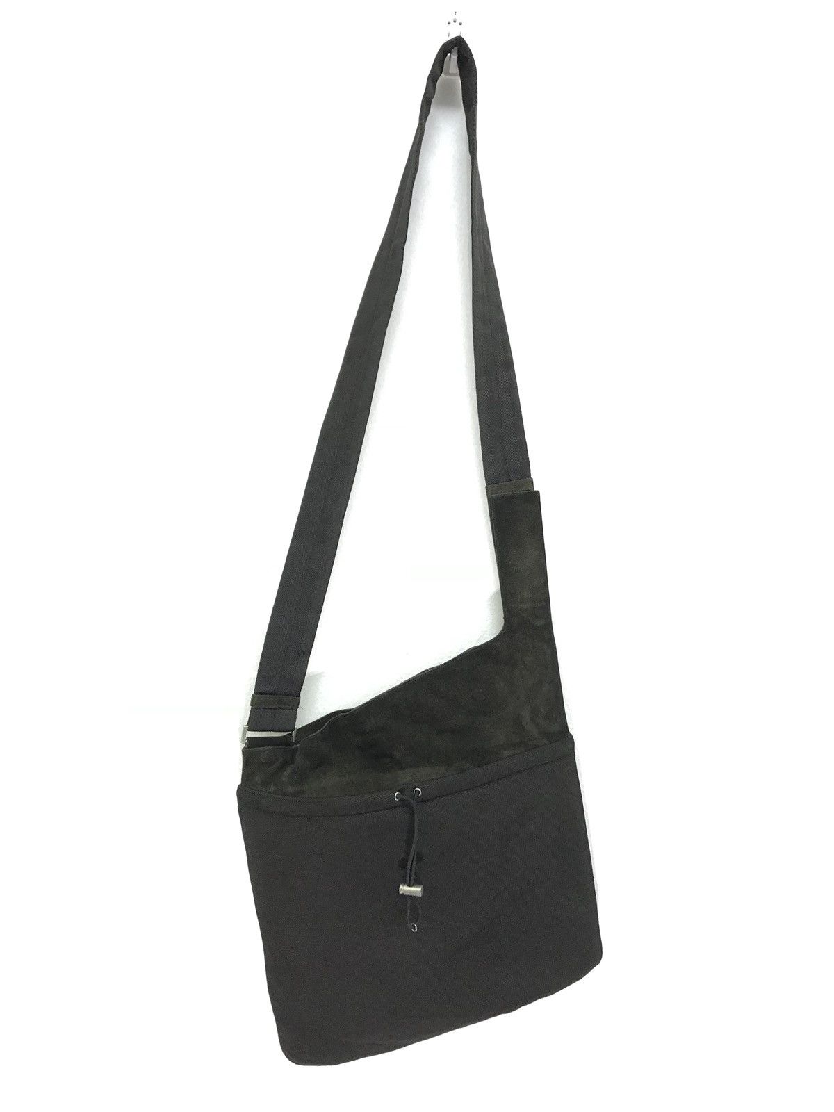 Prada Made in Italy Prada Suede Leather Sling Shoulder Bag 8🟩 Size ONE SIZE - 5 Thumbnail