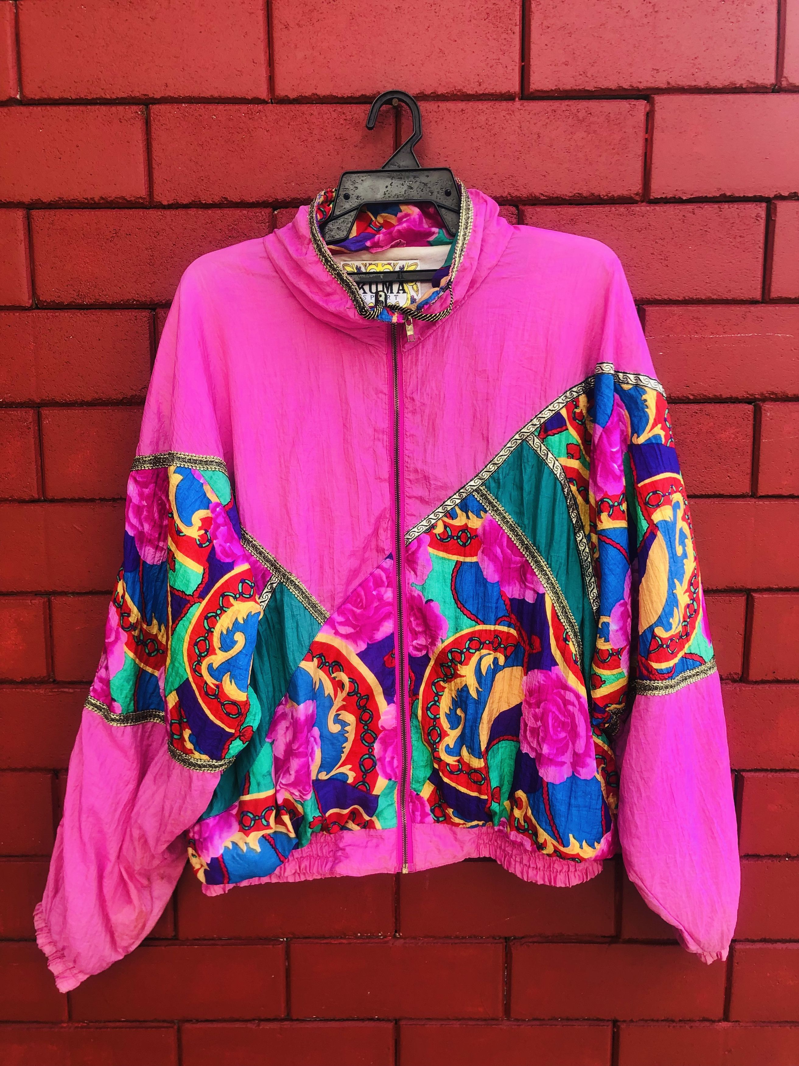Japanese Brand × Vintage Vintage Kuma Japanese Designer Fashion Style Sweater Size L / US 10 / IT 46 - 1 Thumbnail